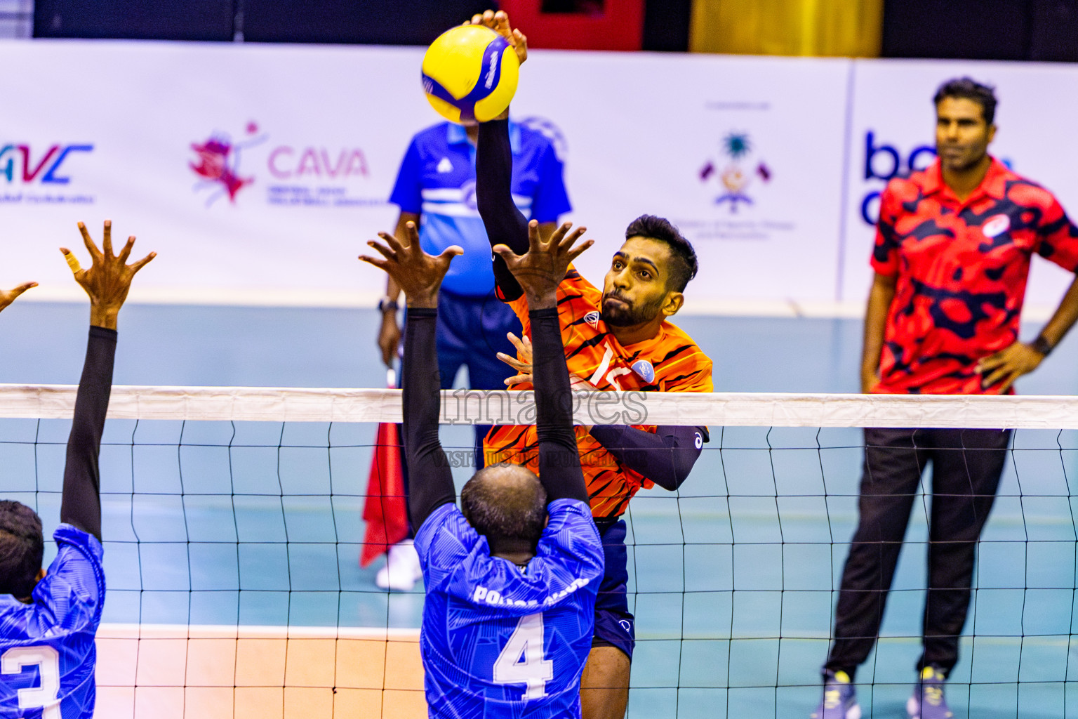 Sports Club City vs Police Club in Day 3 of MILO VAM Cup 2024 Men's Division was held in Social Center Indoor Hall on Wednesday, 30th October 2024. Photos: Nausham Waheed / images.mv