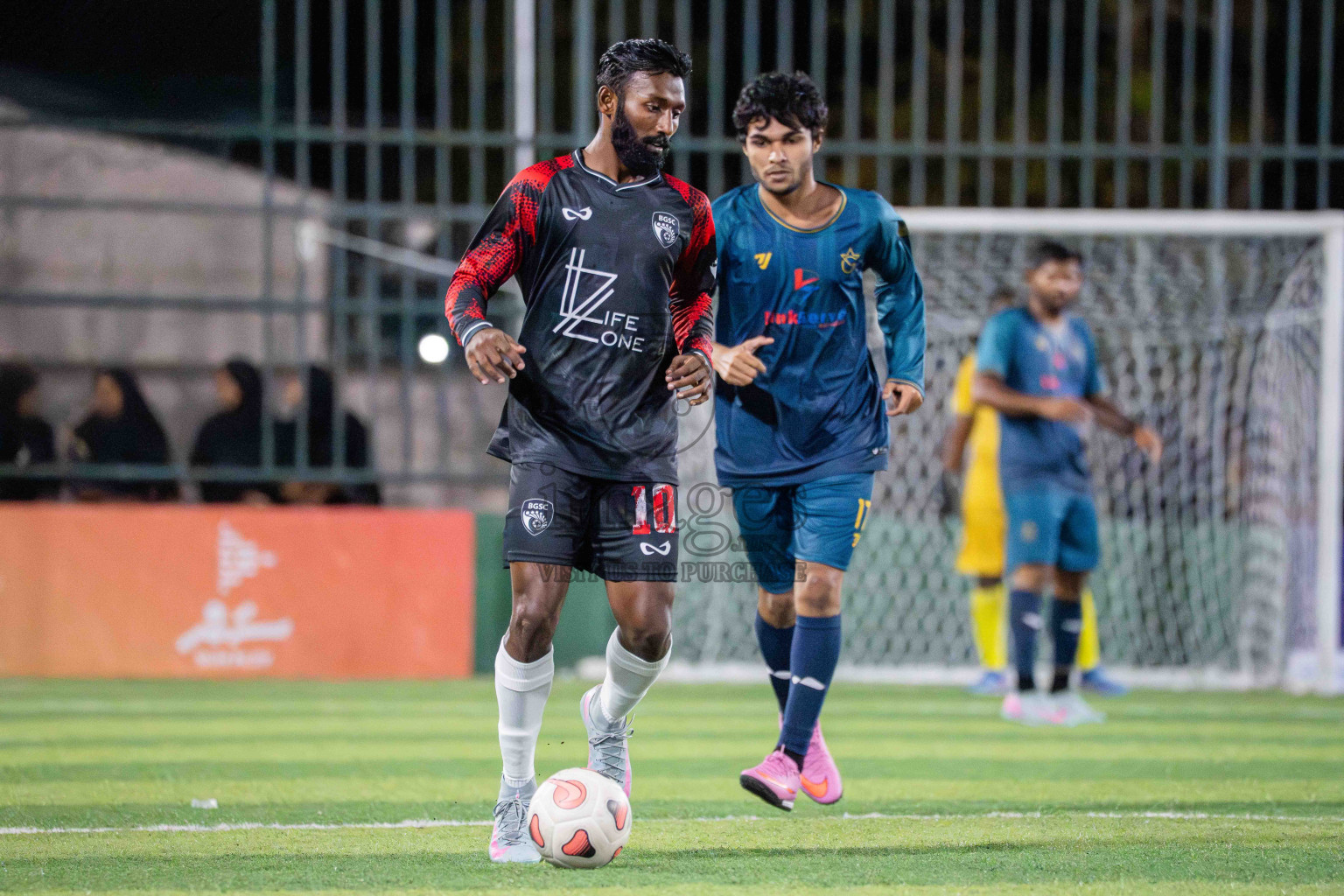 G Star SC VS BGSC in Day 1 - Fonadhoo Youth Futsal Challenge 2025 was held in Fonadhoo Futsal Stadium, L. Fonadhoo, Maldives on Sunday, 26th October 2025 Photos: Arif Rasheed / images.mv