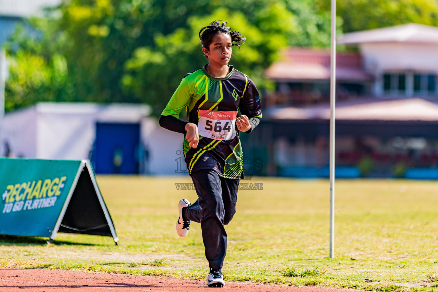 Day 3 of Inter-school Athletics Championship 2025 held in Ekuveni Synthetic Track, Male', Maldives on Wednesday, 08th October 2025. Photos by: Areef Adam / Images.mv