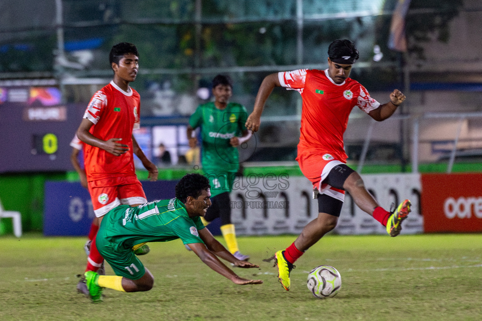 Maziya SRC vs Hurriya Sports Club in Day 12 of Dhivehi Youth League 2024 held at Henveiru Stadium on Wednesday , 18th December 2024. Photos: Shuu Abdul Sattar