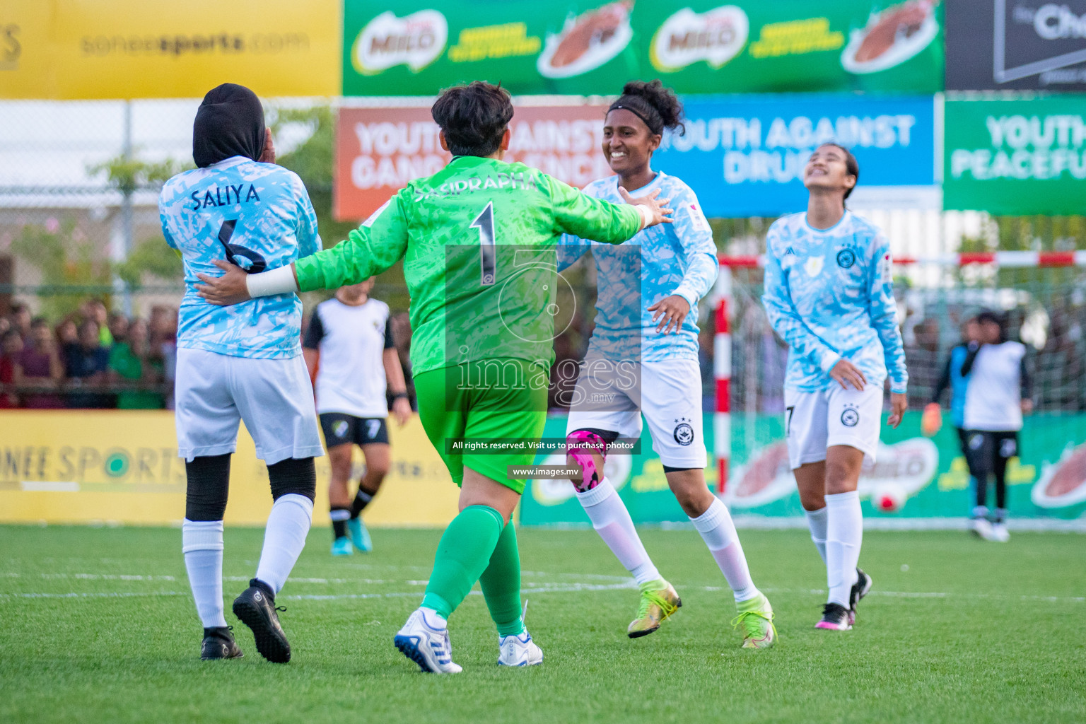 MPL vs DSC in Eighteen Thirty Women's Futsal Fiesta 2022 was held in Hulhumale', Maldives on Monday, 17th October 2022. Photos: Hassan Simah, Mohamed Mahfooz Moosa / images.mv