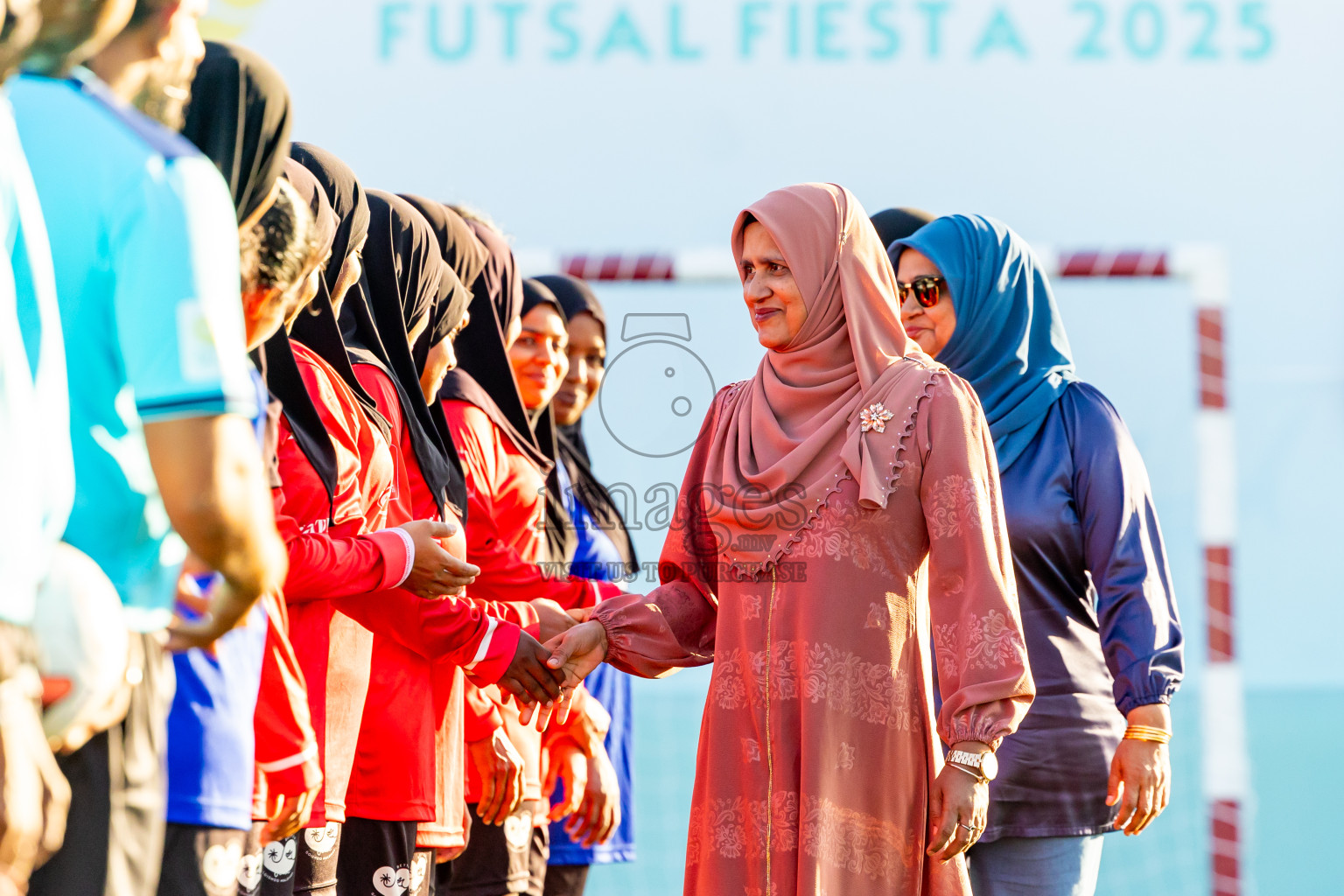 Dhonfan vs Goidhoo in Day 3 of Better in Baa Futsal Fiesta 2025 Woman's division held in B. Eydhafushi, Maldives on Friday, 7th November 2025. Photos: Nausham Waheed / images.mv