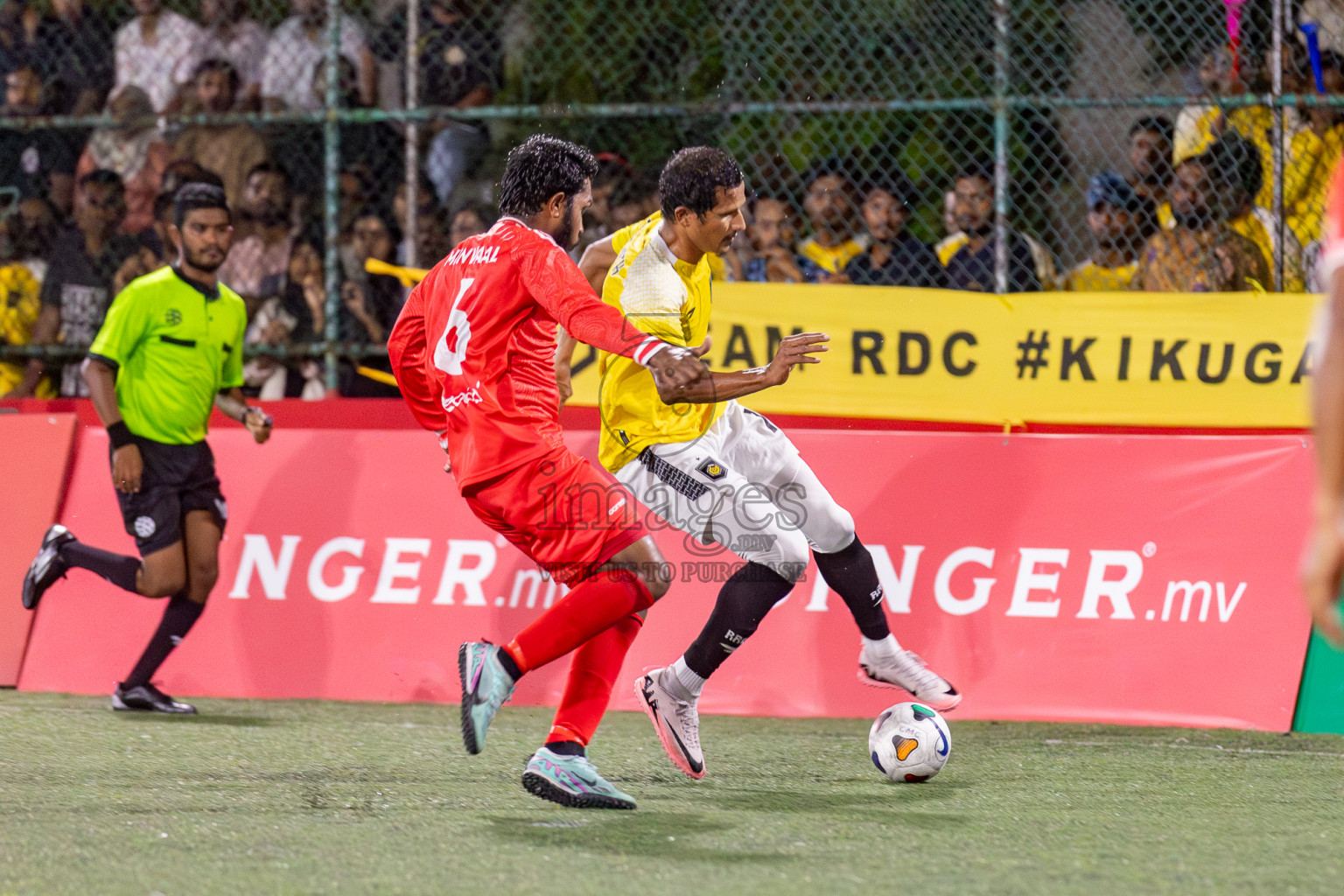 United BML vs Team MTCC in Club Maldives Cup 2024 held in Rehendi Futsal Ground, Hulhumale', Maldives on Saturday, 28th September 2024. 
Photos: Hassan Simah / images.mv