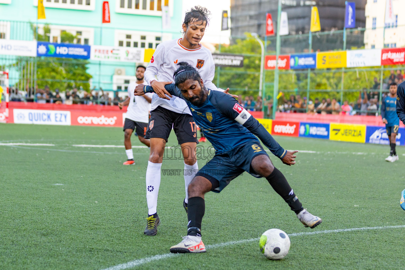 Th. Hirilandhoo VS Th. Guraidhoo in Day 6 of Golden Futsal Challenge 2024 was held on Saturday, 20th January 2024, in Hulhumale', Maldives 
Photos: Hassan Simah / images.mv