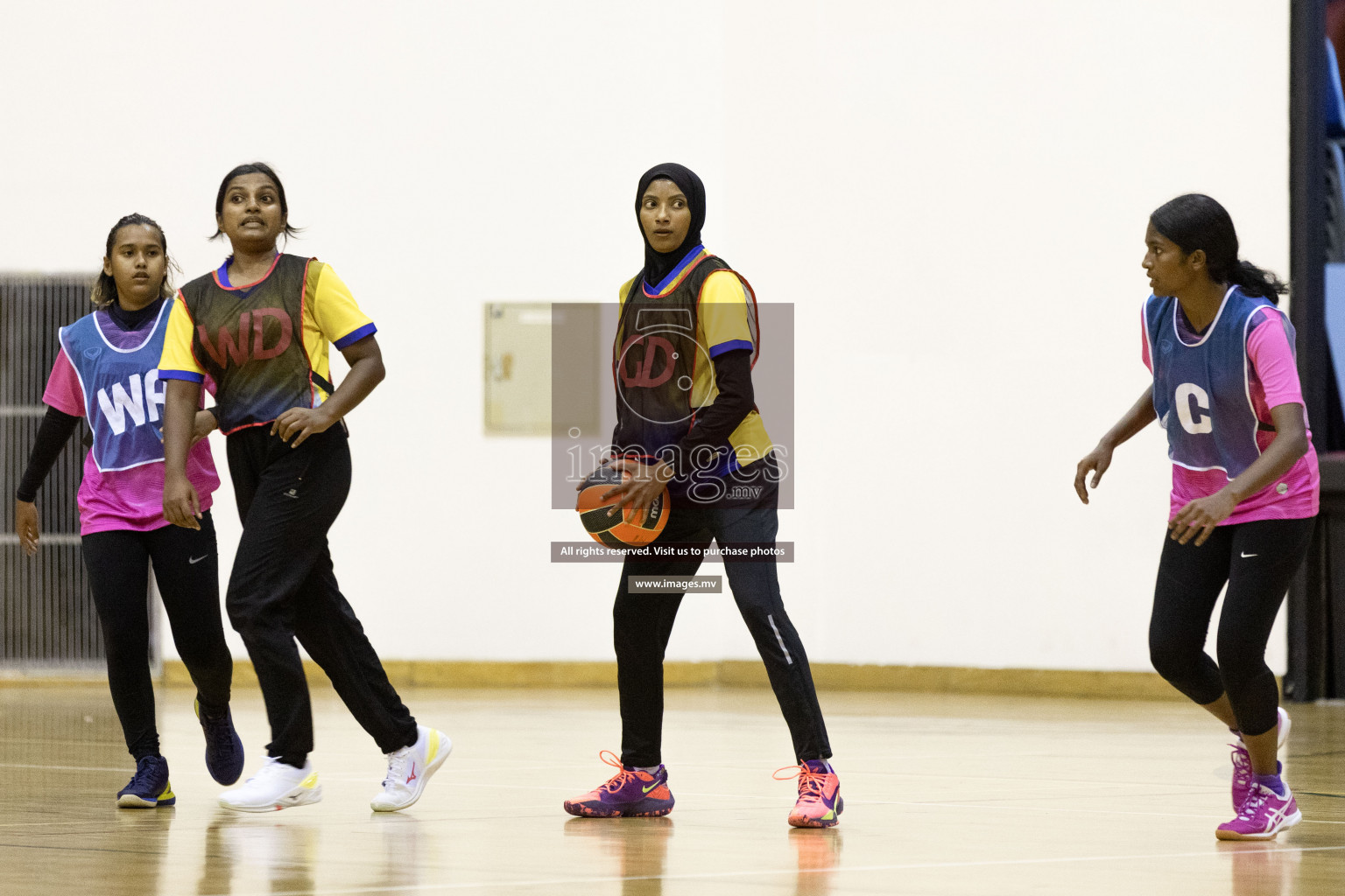 Sports Club Shinning Star vs Kulhudhuffushi in the Milo National Netball Tournament 2022 on 19 July 2022, held in Social Center, Male', Maldives. Photographer: Shuu / Images.mv