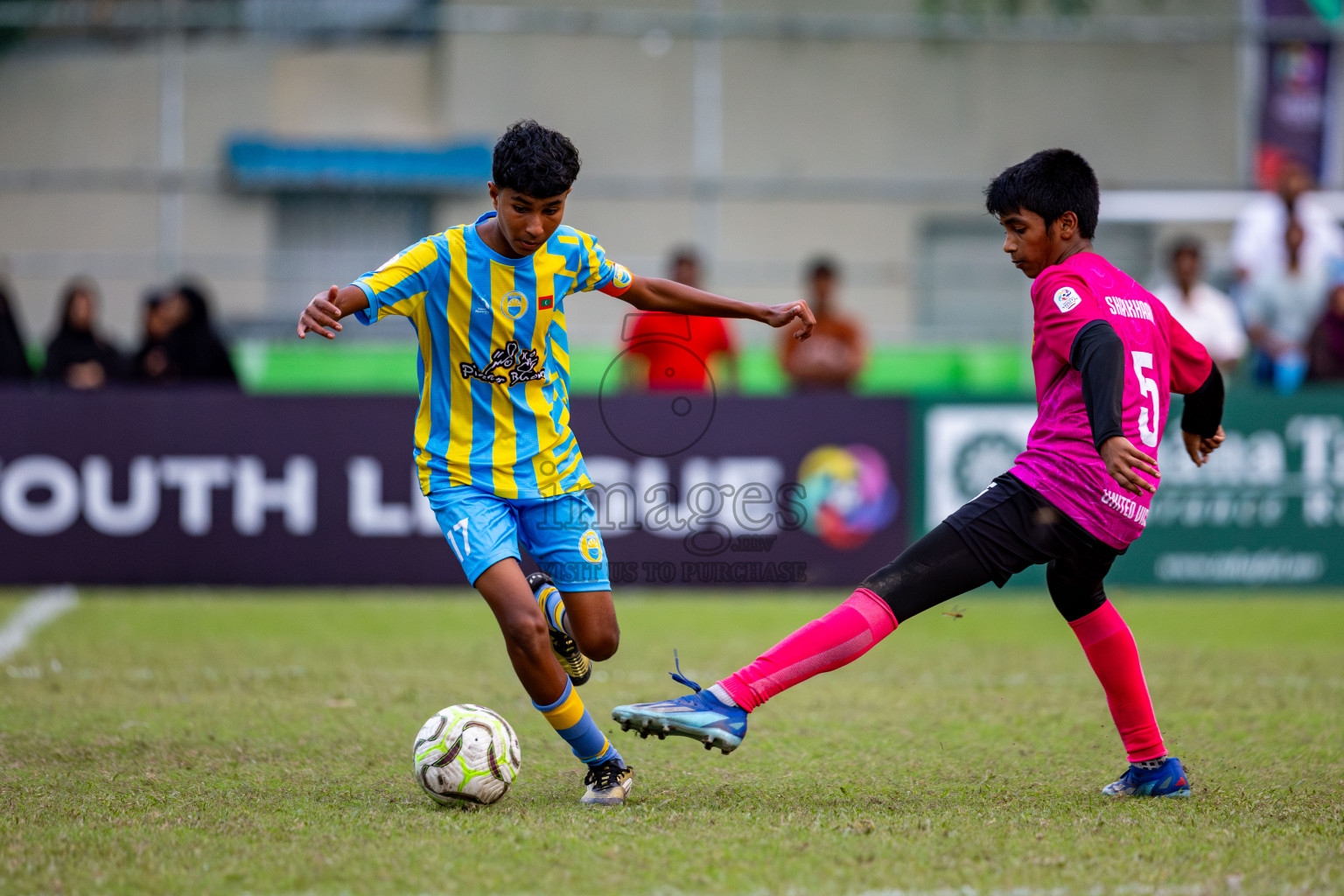 Under 14 United Victory vs Valancia on day 3 of Dhivehi Youth League 2024 held at Henveiru Stadium on Saturday, 23rd November 2024. Photos: Nausham Waheed/ Images.mv