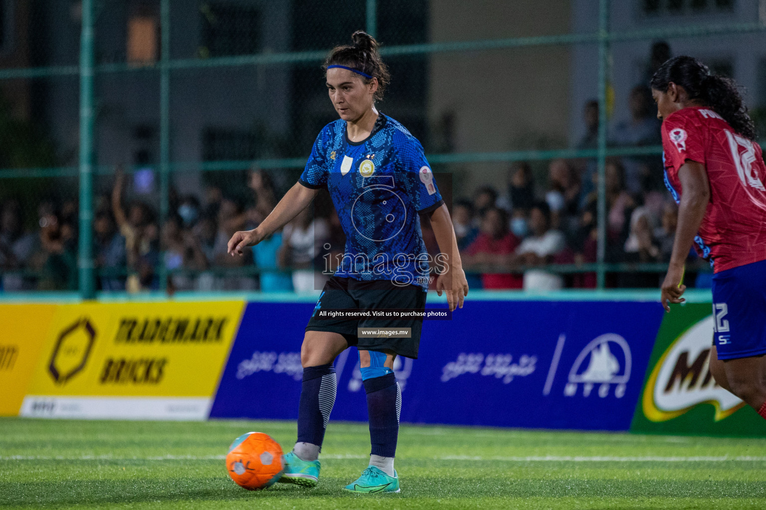 MPL vs Police Club in the Semi Finals of 18/30 Women's Futsal Fiesta 2021 held in Hulhumale, Maldives on 14th December 2021. Photos: Ismail Thoriq / images.mv