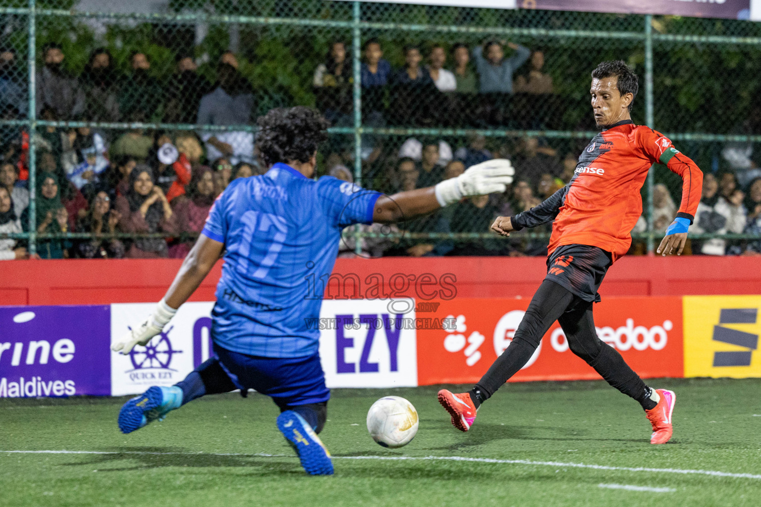 M Kolhufushi VS M Mulak in Day 21 of Golden Futsal Challenge 2025 was held on Saturday, 25 January 2025, in Hulhumale', Maldives. 
Photos: Hassan Simah / images.mv