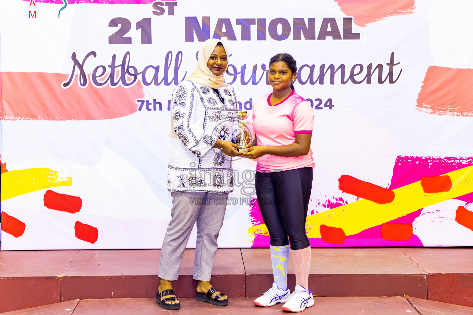 Sports Club Skylark vs Youth United Sports Club in Final of 21st National Netball Tournament was held in Social Canter at Male', Maldives on Monday, 13th May 2024. Photos: Nausham Waheed / images.mv