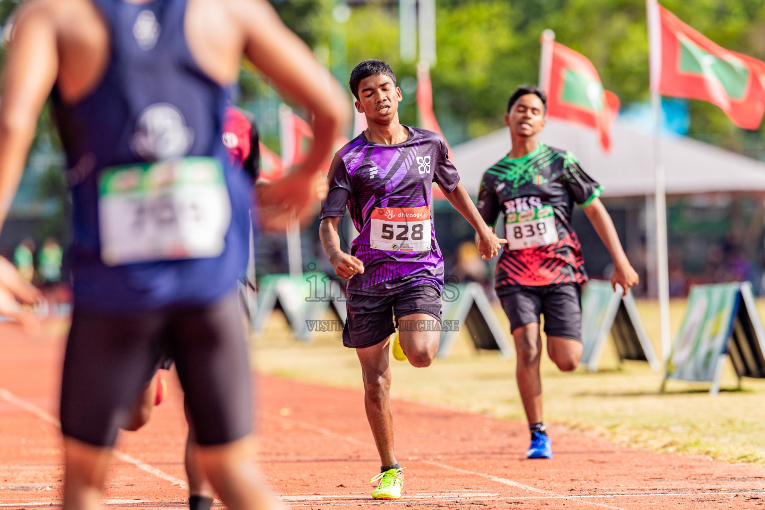 Day 4 of Inter-school Athletics Championship 2025 held in Ekuveni Synthetic Track, Male', Maldives on Thursday, 09th October 2025. Photos by: Areef Adam / Images.mv