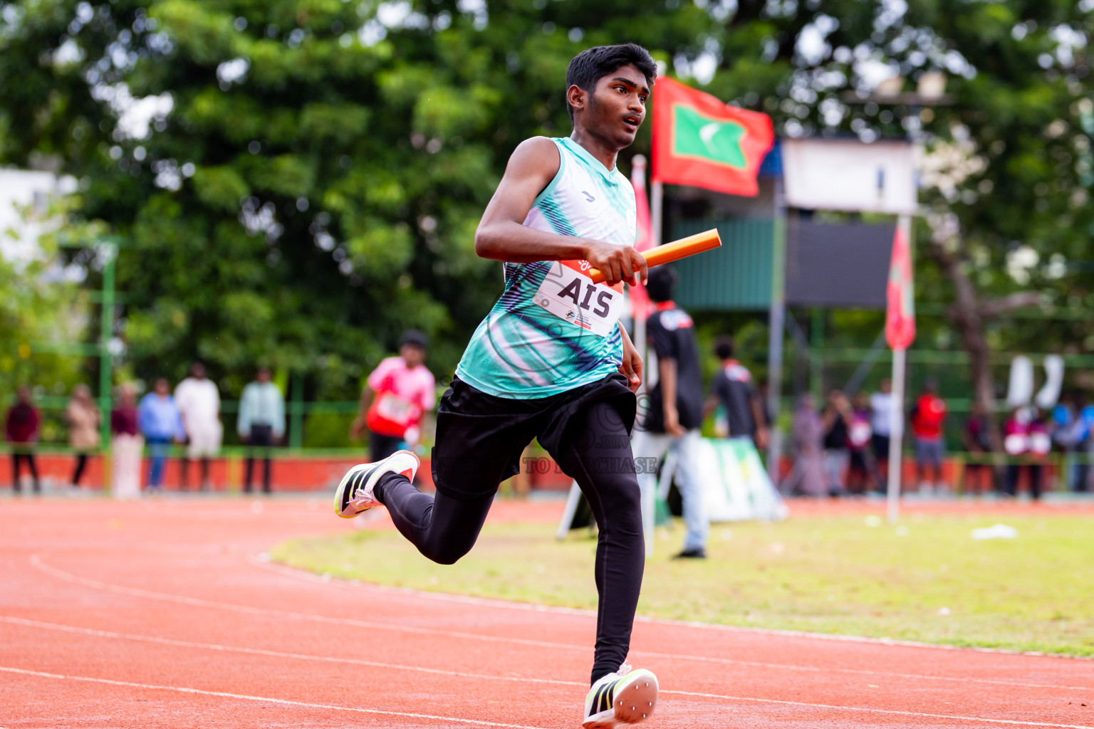 Day 6 of Inter-school Athletics Championship 2025 held in Ekuveni Synthetic Track, Male', Maldives on Sunday, 12th October 2025. Photos by: Nausham Waheed / Images.mv