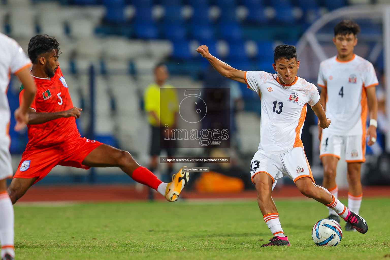 Bhutan vs Bangladesh in SAFF Championship 2023 held in Sree Kanteerava Stadium, Bengaluru, India, on Wednesday, 28th June 2023. Photos: Nausham Waheed / images.mv