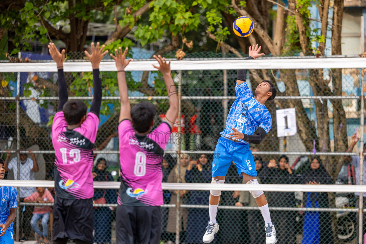 Day 11 of Interschool Volleyball Tournament 2024 was held in Ekuveni Volleyball Court at Male', Maldives on Monday, 2nd December 2024.
Photos: Ismail Thoriq / images.mv