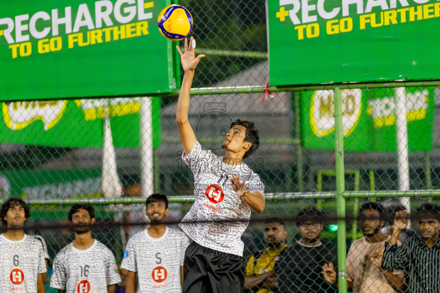 Maathoda Sports Club vs Sports Club City in the Finals of Milo National Junior Volleyball Championship 2025 Men's Division was held on Sunday, 30th November 2025 at Ekuveni Turf Court Male', Maldives. Photos: Areef Adam / images.mv