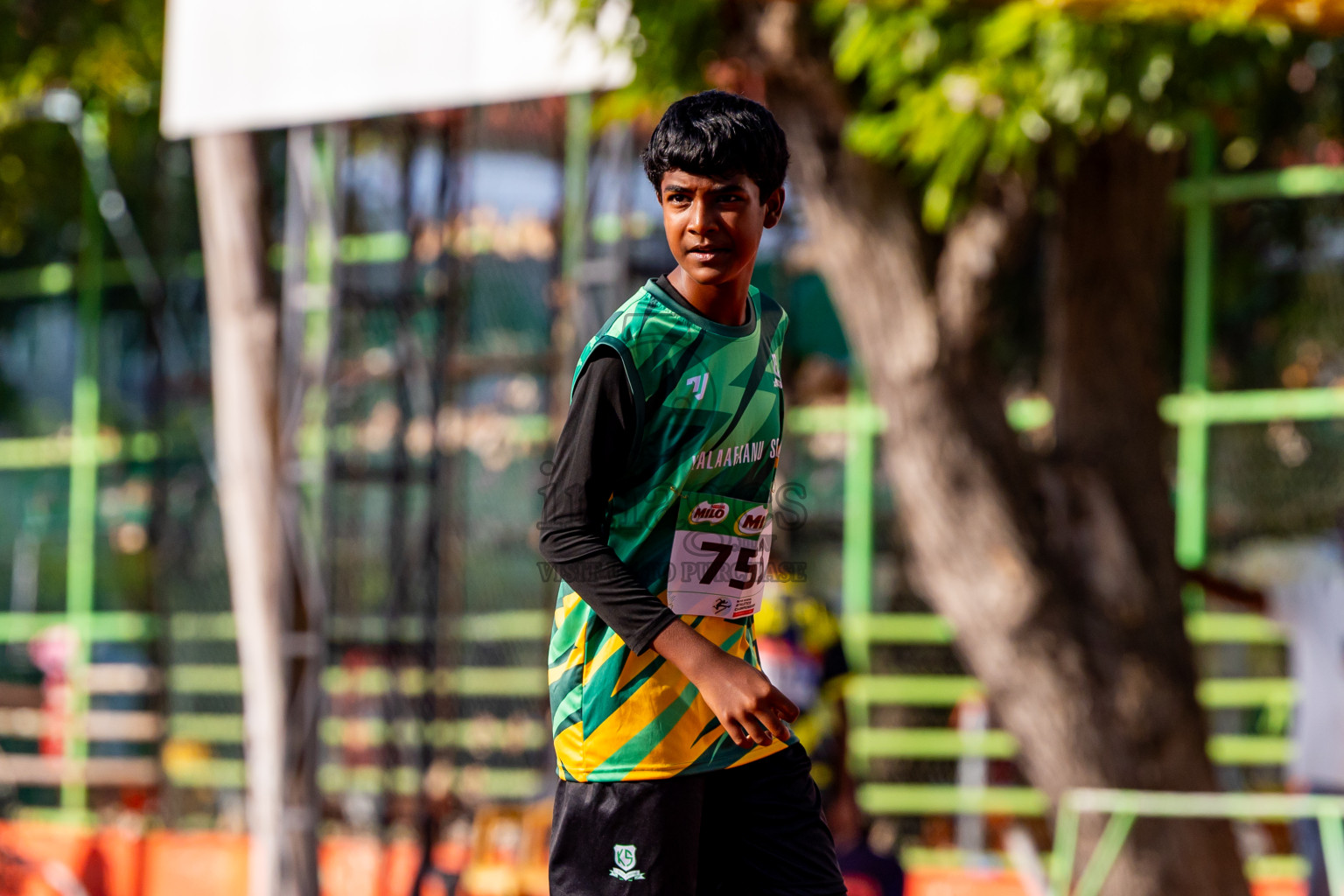 Day 3 of Inter-school Athletics Championship 2025 held in Ekuveni Synthetic Track, Male', Maldives on Wednesday, 08th October 2025. Photos by: Nausham Waheed / Images.mv
