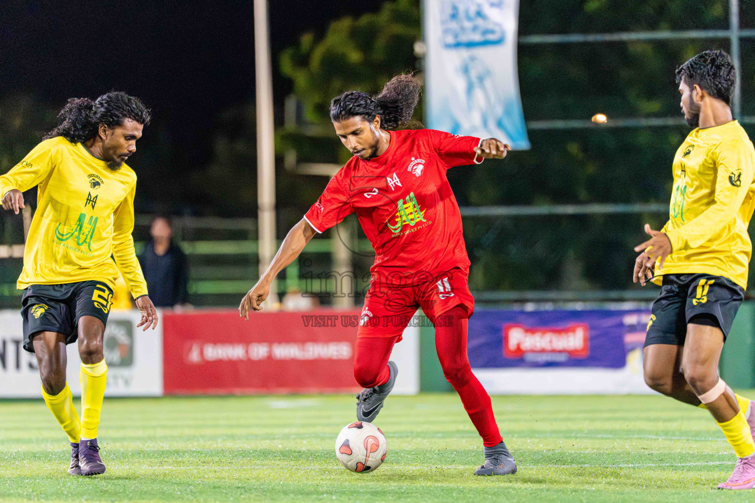 Kanmathi SC VS Kanmathi FC in Day 5 - Fonadhoo Youth Futsal Challenge 2025 held in Fonadhoo Futsal Stadium, L. Fonadhoo, Maldives on Thursday, 30th October 2025 Photos: Arif Rasheed / images.mv