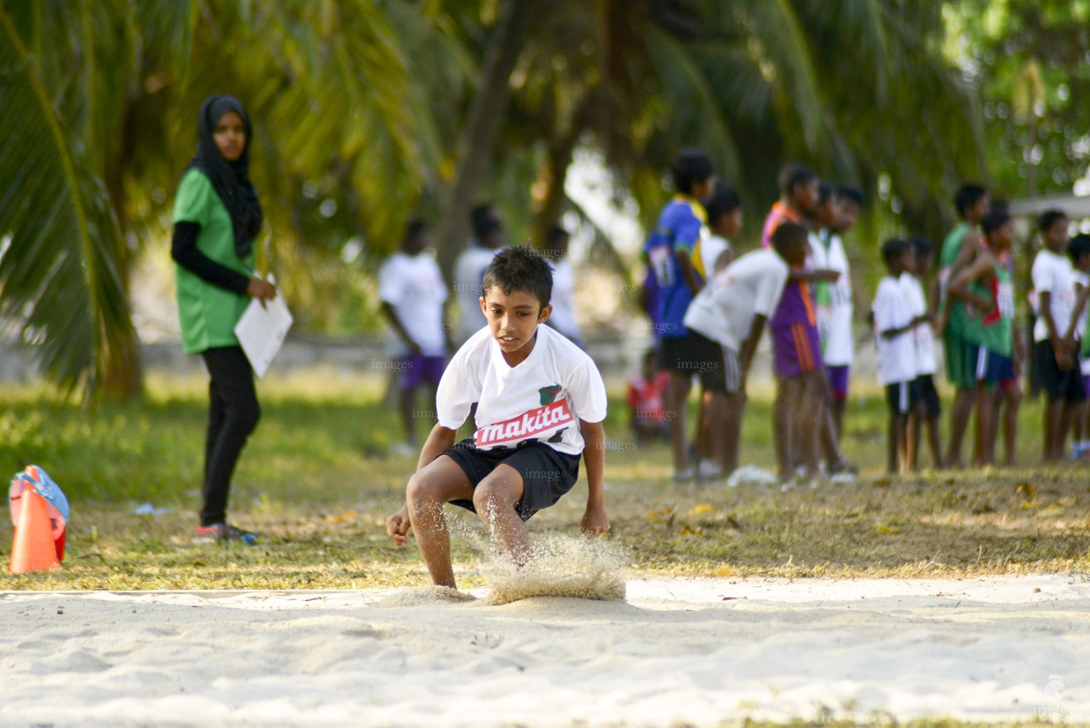 Day 3 of the Nakita Interschool Junior Championship in Kulhudhuffushi', Maldives, Wednesday, March. 23, 2016. (Images.mv Photo/Jaufar Ali).