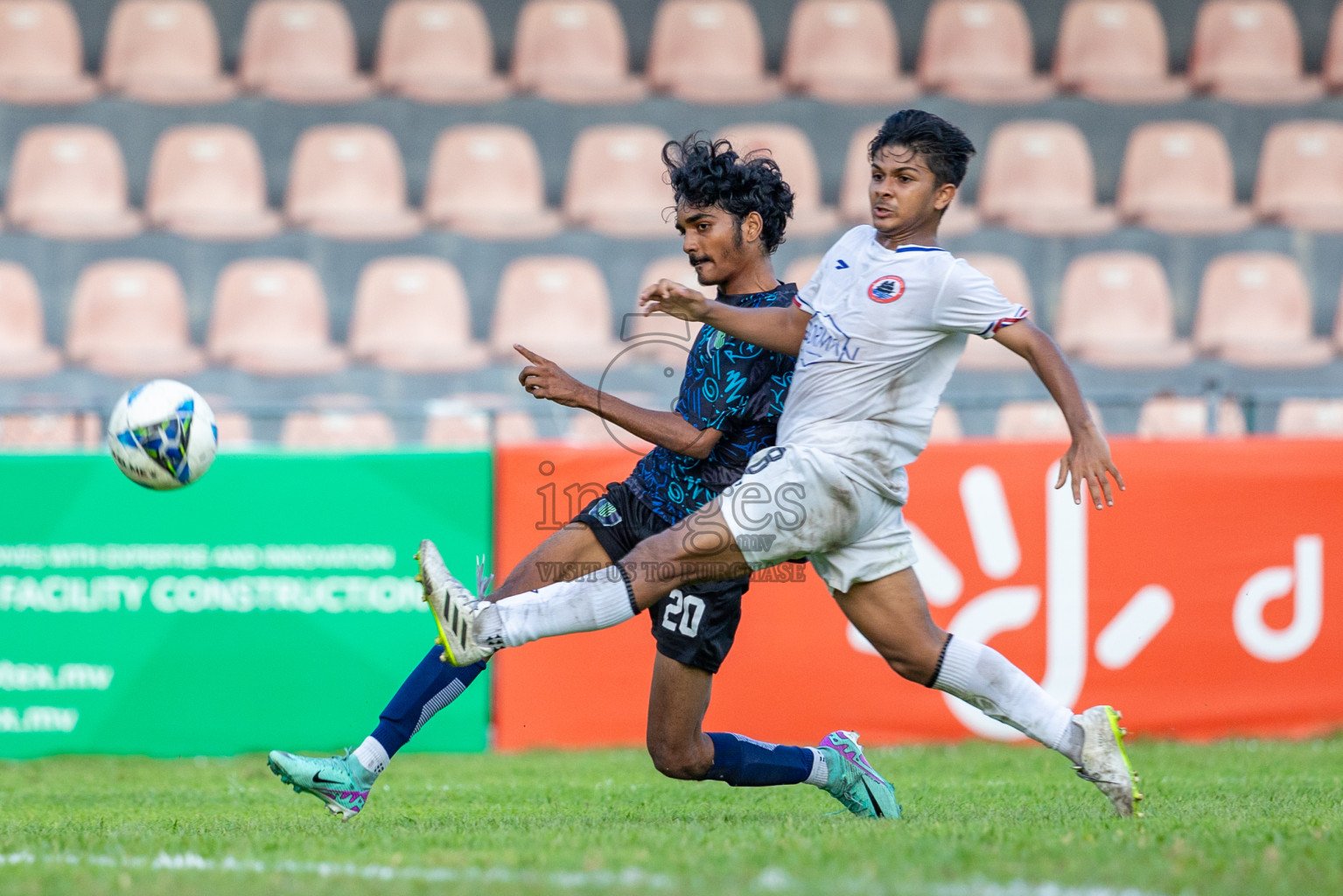 Super United Sports vs ODI Sports Club in Under 19 Youth Championship 2024 was held at National Stadium in Male', Maldives on Monday, 12th June 2024. Photos: Shuu Abdul Sattar / images.mv