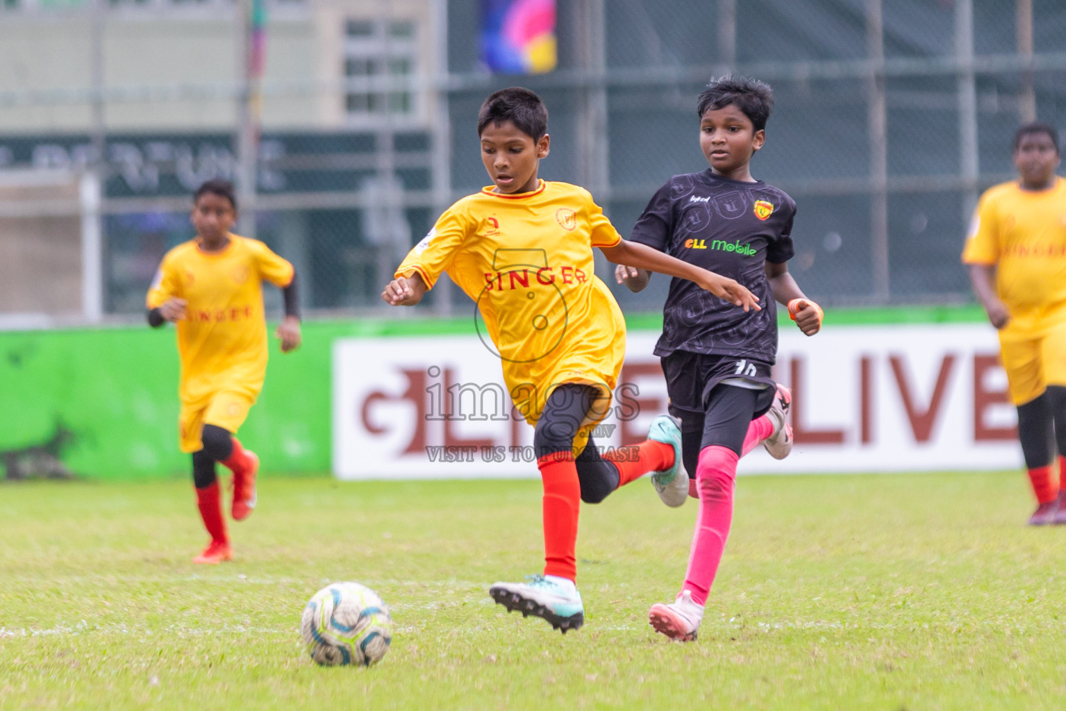 United Victory vs Victory Sports Club  (U12) in Day 5 of Dhivehi Youth League 2024 held at Henveiru Stadium on Friday 29th November 2024. Photos: Shuu Abdul Sattar/ Images.mv