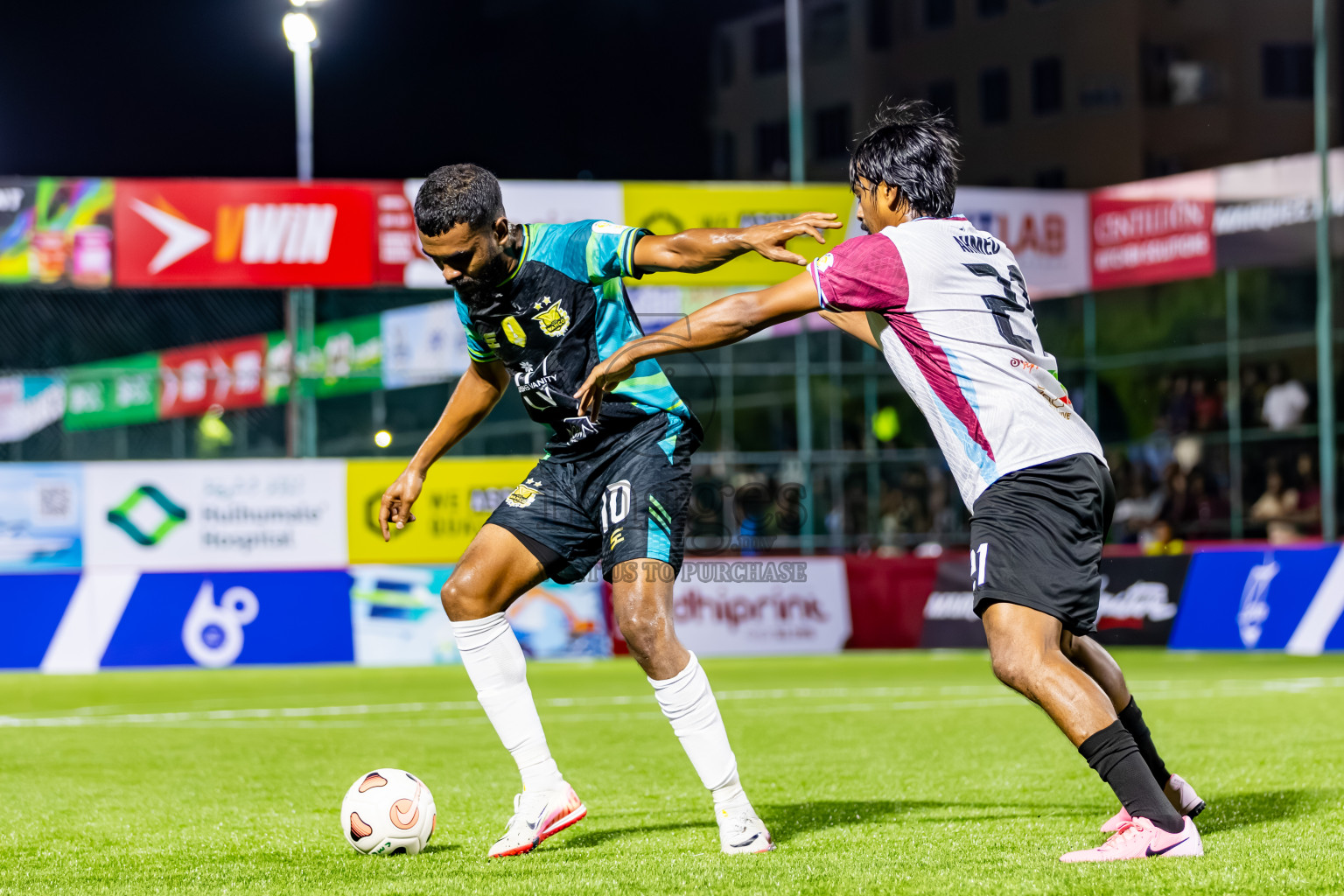 Kulhivaru Vuzaara Club vs Club Wamco in Day 1 of Kings Cup of Club Maldives Cup 2025 held in Rehendi Futsal Ground, Hulhumale', Maldives on Saturday, 30th August 2025. Photos: Yasna Ahmed / images.mv