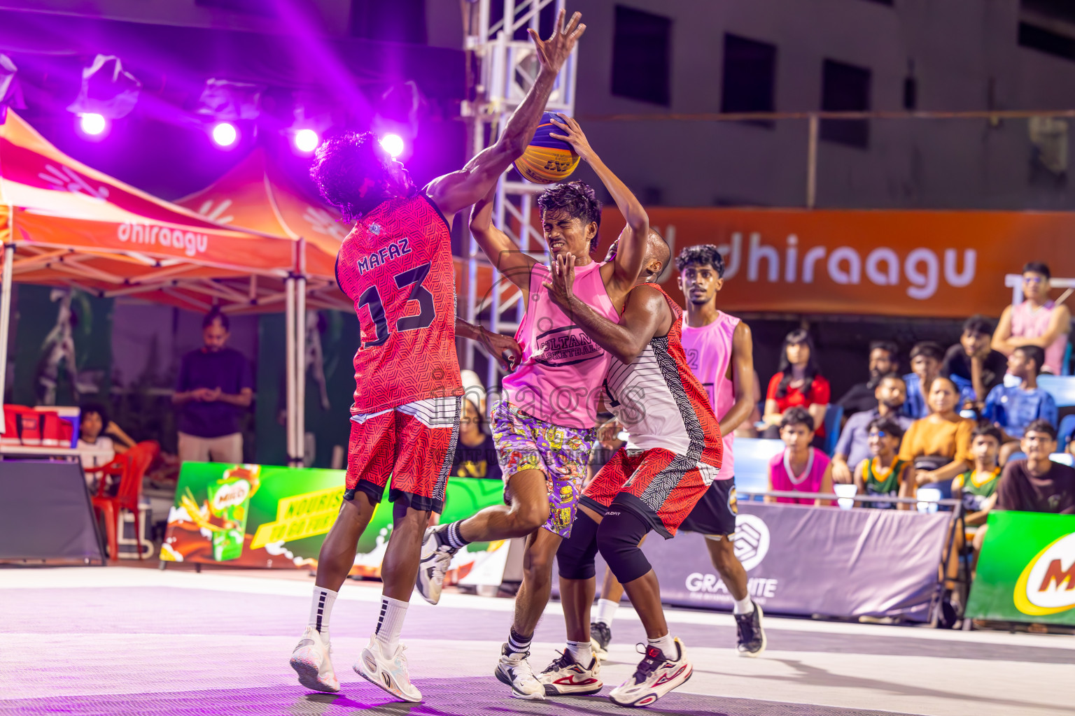 Day 6 of MILO Ramadan 3x3 Challenge 2024 was held in Ekuveni Outdoor Basketball Court at Male', Maldives on Sunday, 18th March 2024.
Photos: Ismail Thoriq / images.mv