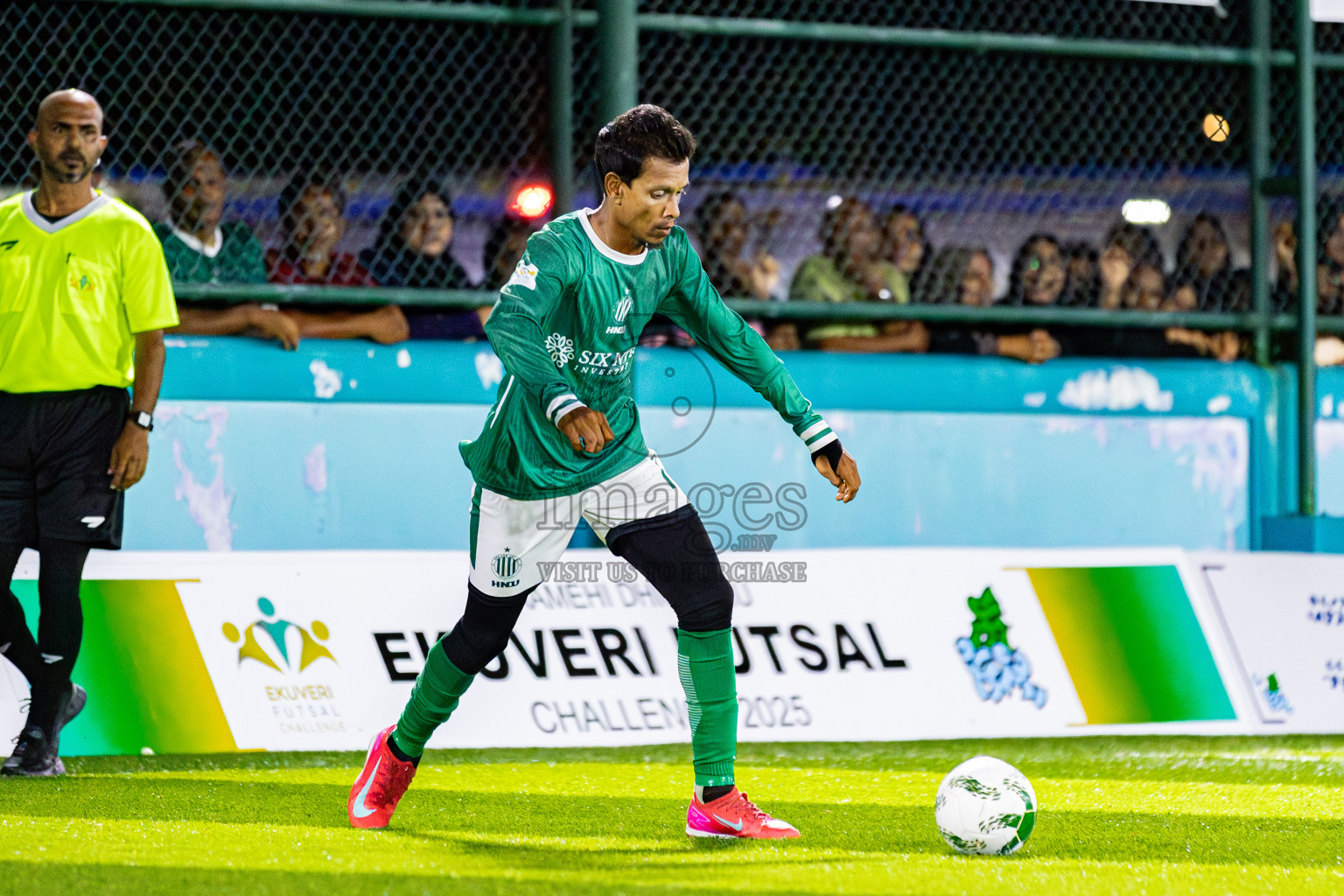 Dee Cee Jay SC vs Comienzo FC in Day 2 of Laamehi Dhiggaru Ekuveri Futsal Challenge 2025 was held on Friday, 25th July 2025, at Dhiggaru Futsal Ground, Dhiggaru, Maldives Photos: Areef Adam / images.mv