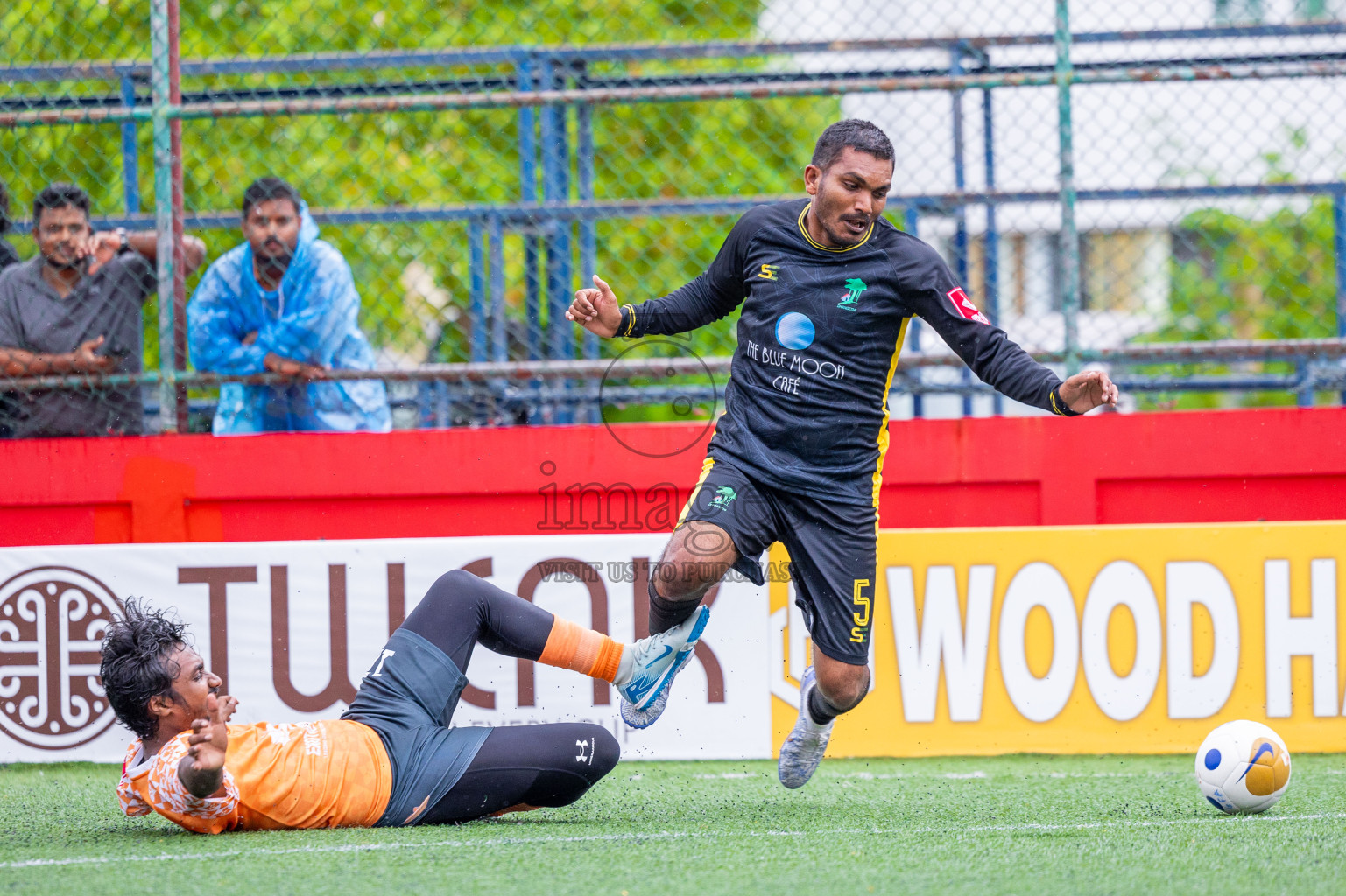ADh Dhangethi vs ADh Hangnaameedhoo in Day 10 of Golden Futsal Challenge 2025 was held on Tuesday, 14th January 2025, in Hulhumale', Maldives Photos: Shuu Abdul Sattar / images.mv