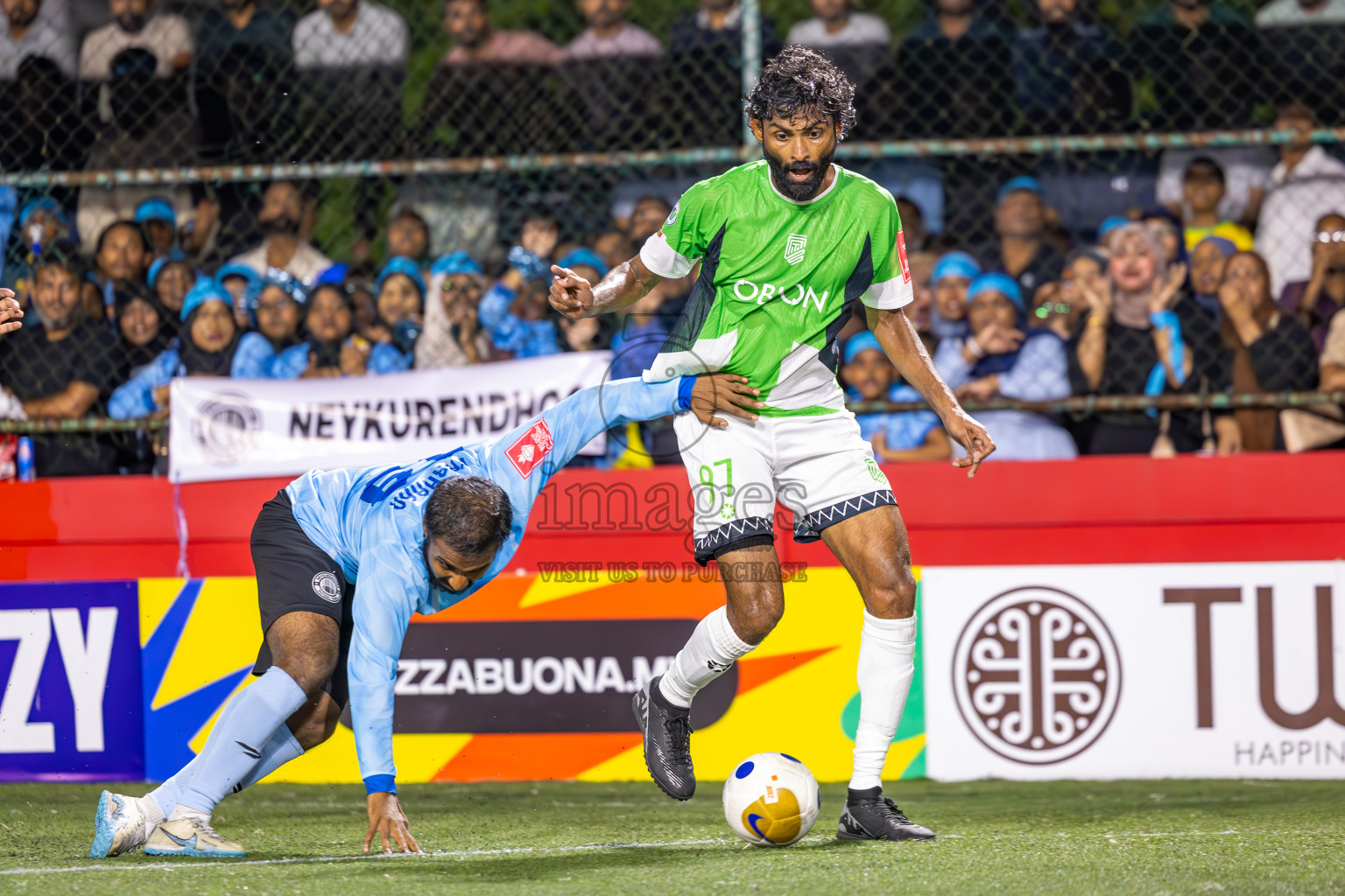 HDh Naivaadhoo vs HDh Neykurendhoo in Haa Dhaalu Atoll Finals Day 28 of Golden Futsal Challenge 2025 was held on Saturday , 1st February 2025, in Hulhumale', Maldives. Photos: Ismail Thoriq / images.mv