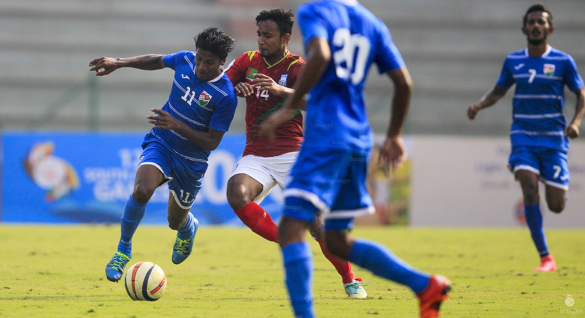 Maldives U23 national football team played against  Bangladesh U23 team in the South Asian Games Football event in Guwahati, India, Friday, February 15, 2016. (Images.mv Photo: Mohamed Ahsan)