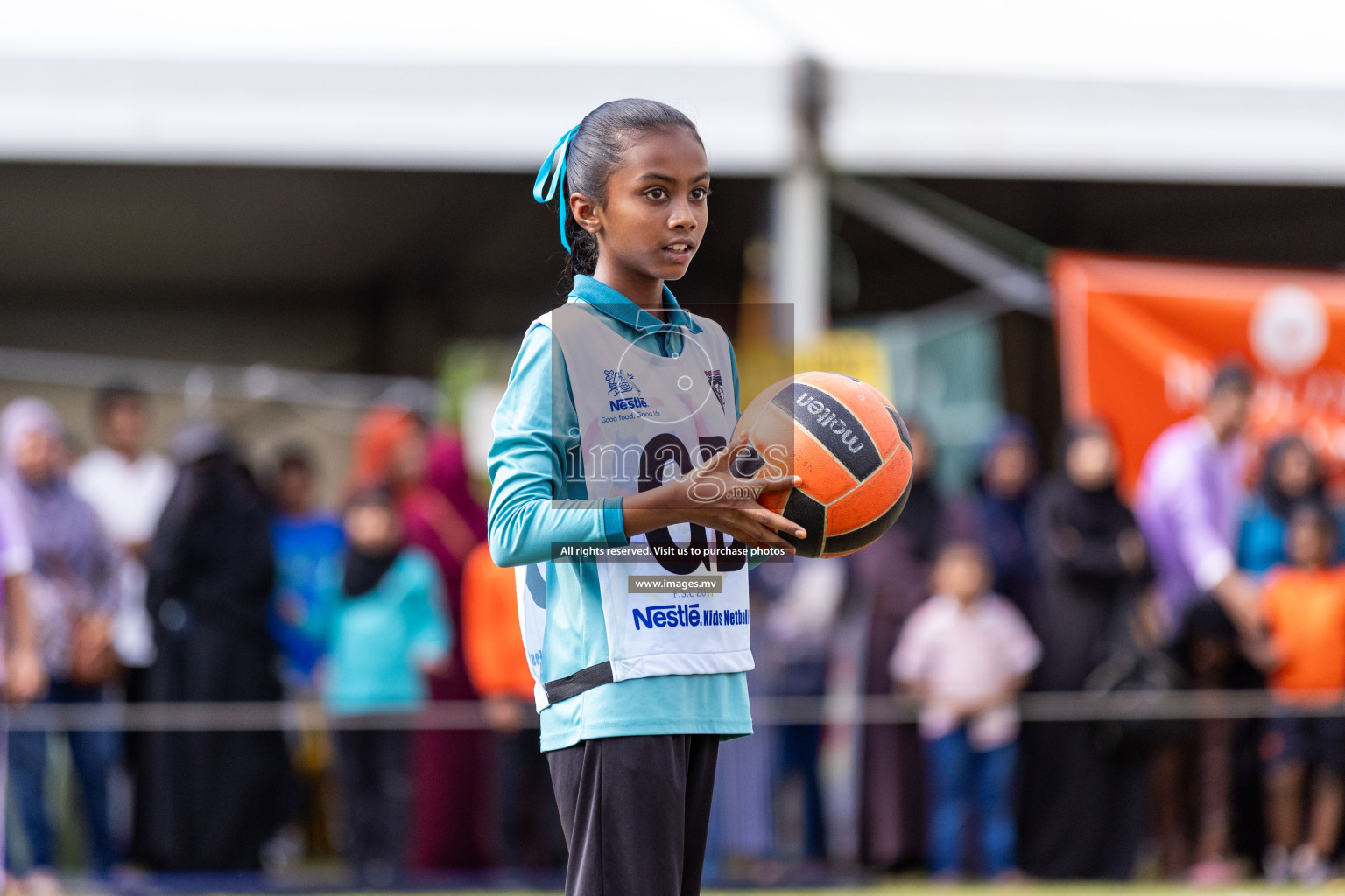 Day 2 of Nestle' Kids Netball Fiesta 2023 held in Henveyru Stadium, Male', Maldives on Thursday, 1st December 2023. Photos by Nausham Waheed / Images.mv