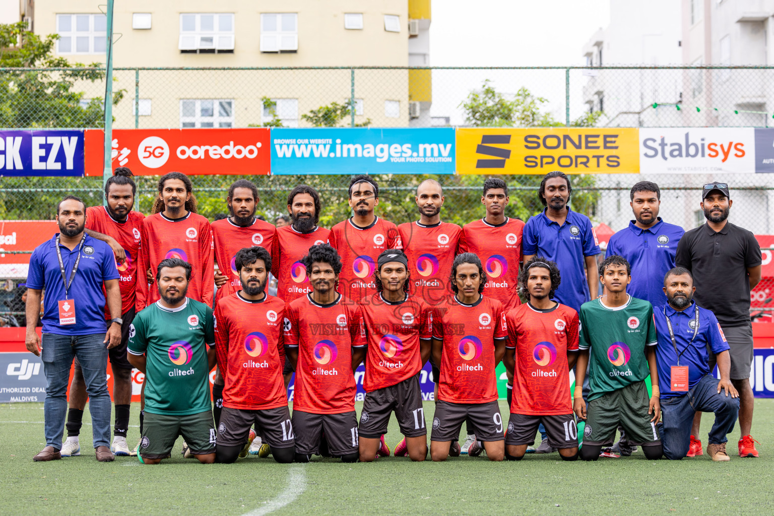 GDh Madaveli VS GDh Gadhdhoo in Atoll Round Semi-Final on Day 20 of Golden Futsal Challenge 2025 was held on Friday, 24th January 2025, in Hulhumale', Maldives.
Photos: Ismail Thoriq / images.mv