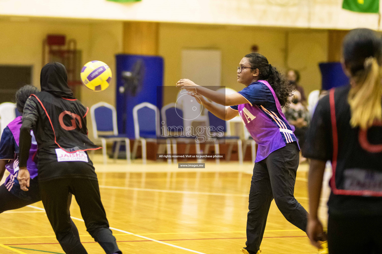 Kulhudhuffushi Youth & R.C vs Shining Star Sports Club in the Semi Finals of Milo National Netball Tournament 2021 held on 3 December 2021 in Male', Maldives, photos by Maanish