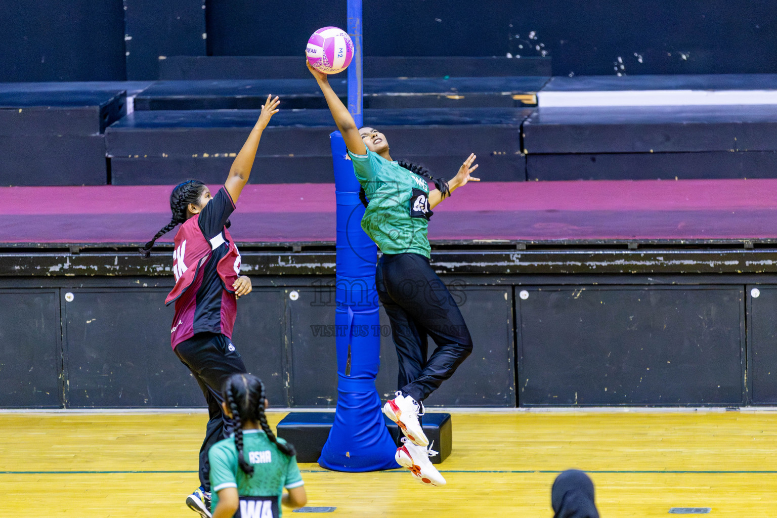 Day 4 of Inter-School Netball Tournament 2025 was held in Social Center Indoor Hall on Tuesday, 21th October 2025. Photos: Areef Adam / images.mv
