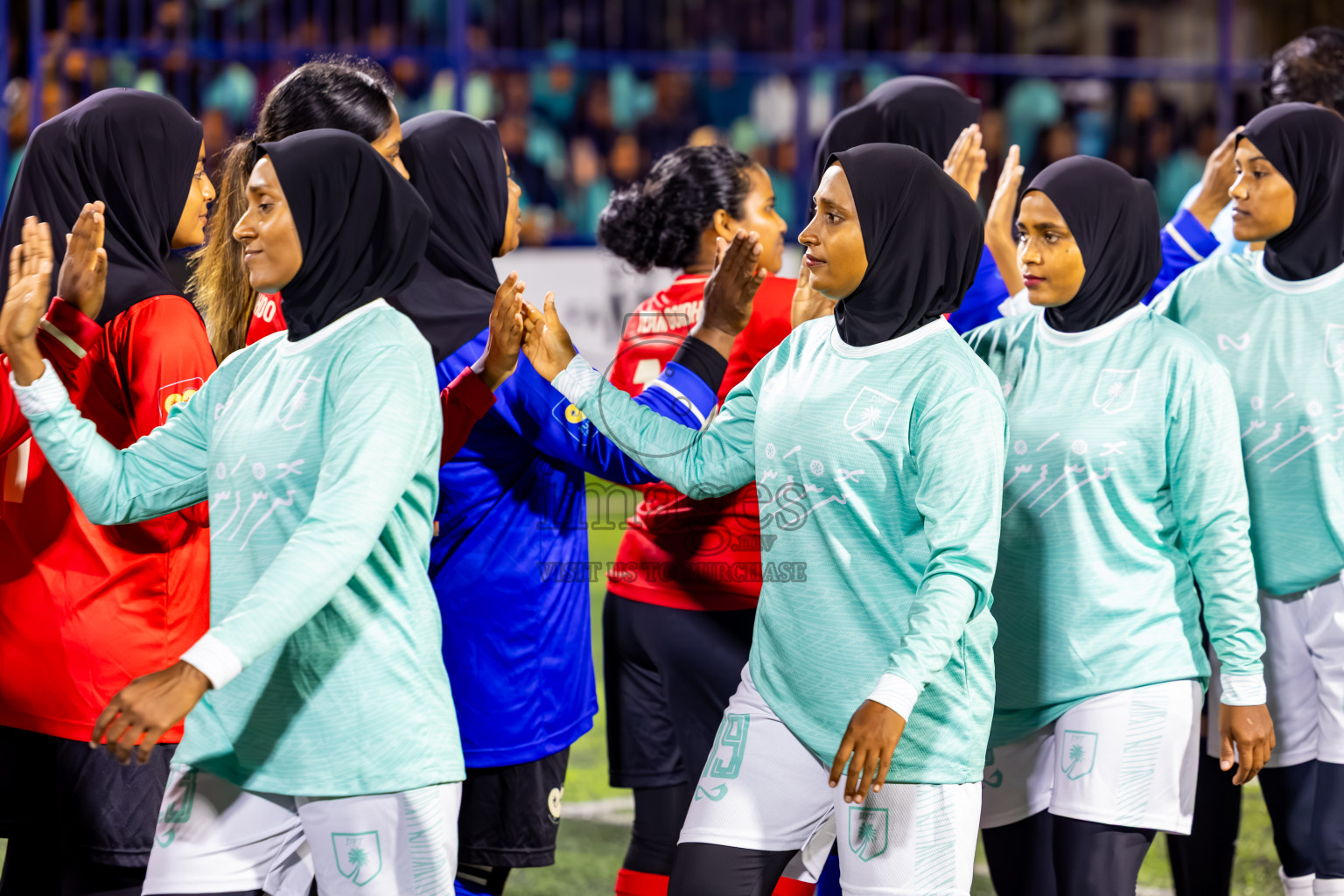 Goidhoo vs Dhonfan in the finals of Better in Baa Futsal Fiesta 2025 woman's division held in B. Eydhafushi, Maldives on Monday, 17th November 2025. Photos: Nausham Waheed / images.mv