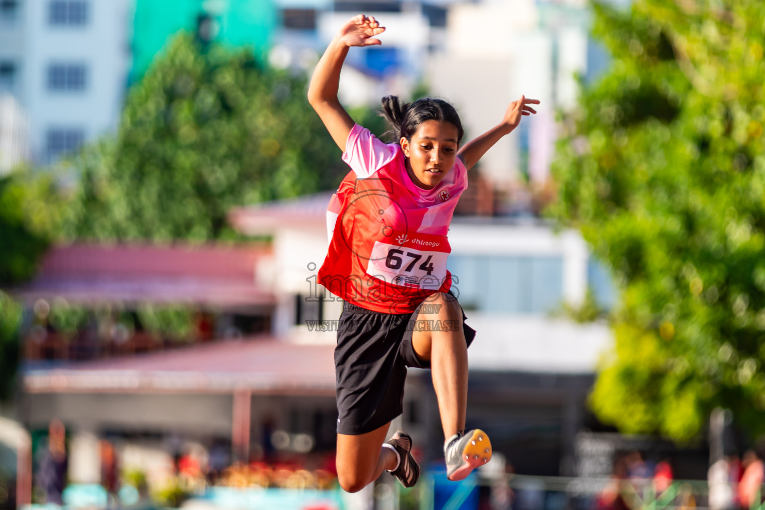 Day 2 of Inter-school Athletics Championship 2025 held in Ekuveni Synthetic Track, Male', Maldives on Tuesday, 07th October 2025. Photos by: Riza / Images.mv