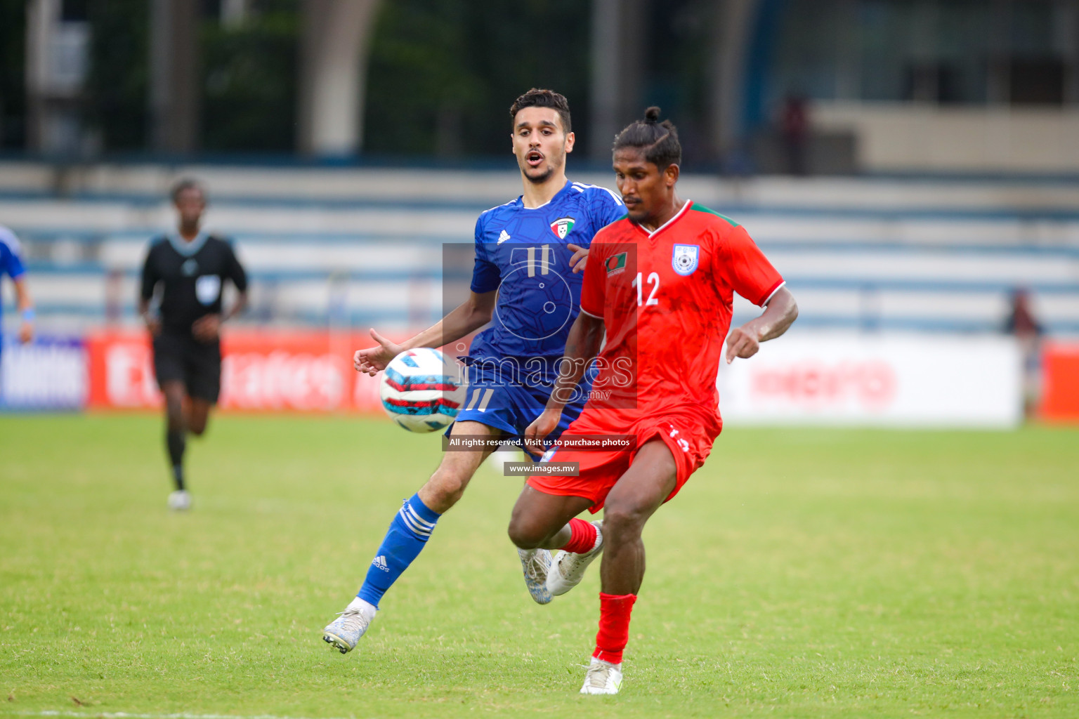 Kuwait vs Bangladesh in the Semi-final of SAFF Championship 2023 held in Sree Kanteerava Stadium, Bengaluru, India, on Saturday, 1st July 2023. Photos: Nausham Waheed, Hassan Simah / images.mv