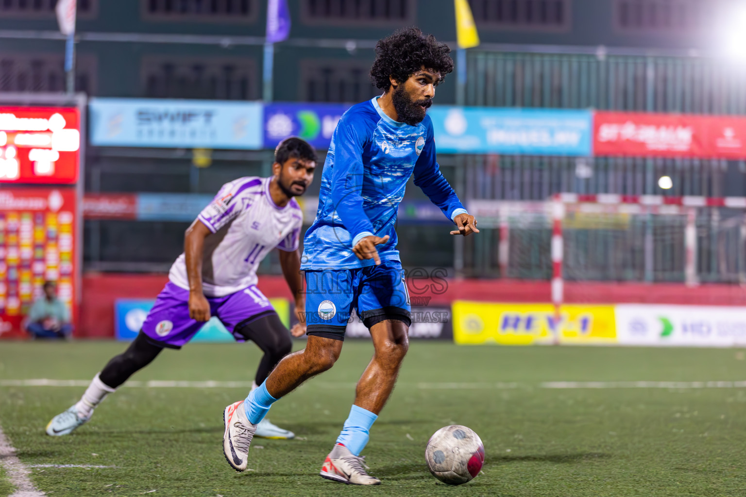 N Maafaru vs N Holhudhoo in Day 15 of Golden Futsal Challenge 2024 was held on Monday, 29th January 2024, in Hulhumale', Maldives
Photos: Ismail Thoriq / images.mv