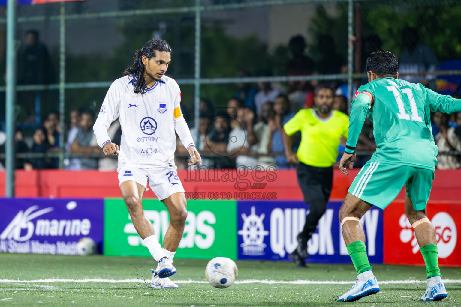 GA Dhaandhoo vs GA Gemanafushi in Day 14 of Golden Futsal Challenge 2025 was held on Saturday, 18th January 2025, in Hulhumale', Maldives. Photos: Ismail Thoriq / images.mv