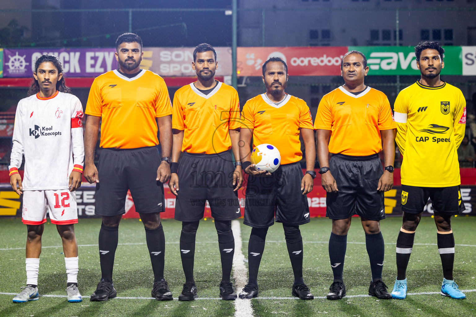 F Magoodhoo vs F Dharanboodhoo in Day 21 of Golden Futsal Challenge 2025 was held on Saturday , 25th January 2025, in Hulhumale', Maldives. Photos: Nausham Waheed / images.mv