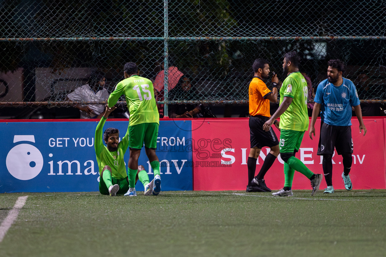 Team DJA VS Trade Club in Club Maldives Classic 2024 held in Rehendi Futsal Ground, Hulhumale', Maldives on Saturday, 14th September 2024. 
Photos: Hassan Simah / images.mv