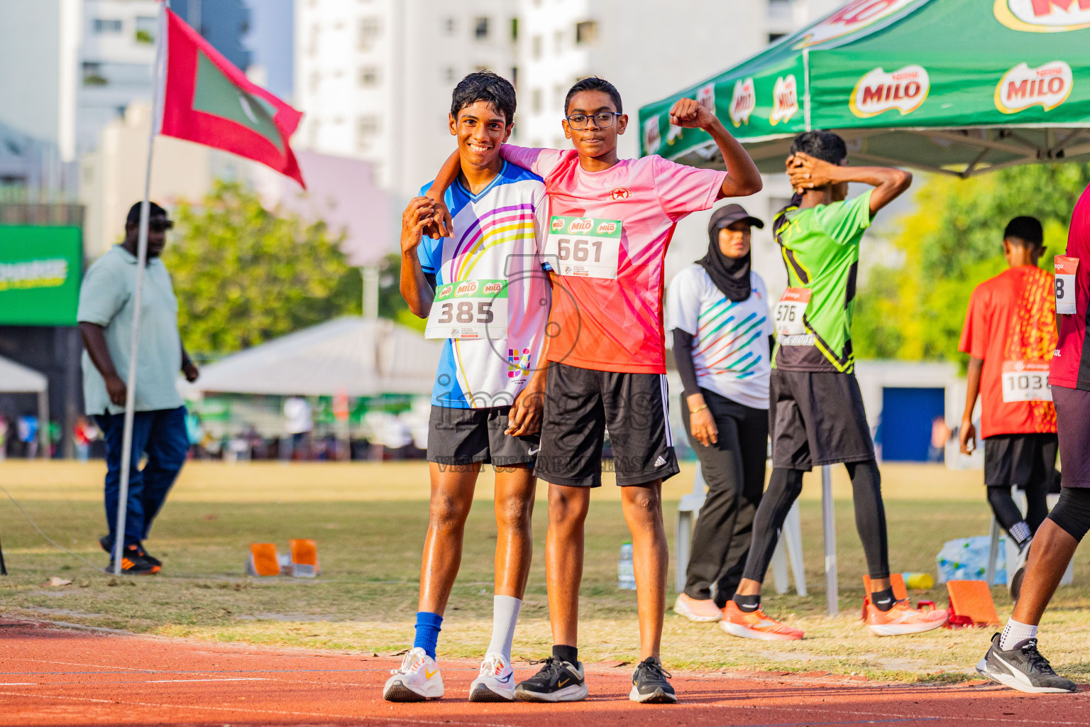 Day 3 of Inter-school Athletics Championship 2025 held in Ekuveni Synthetic Track, Male', Maldives on Wednesday, 08th October 2025. Photos by: Areef Adam  / Images.mv