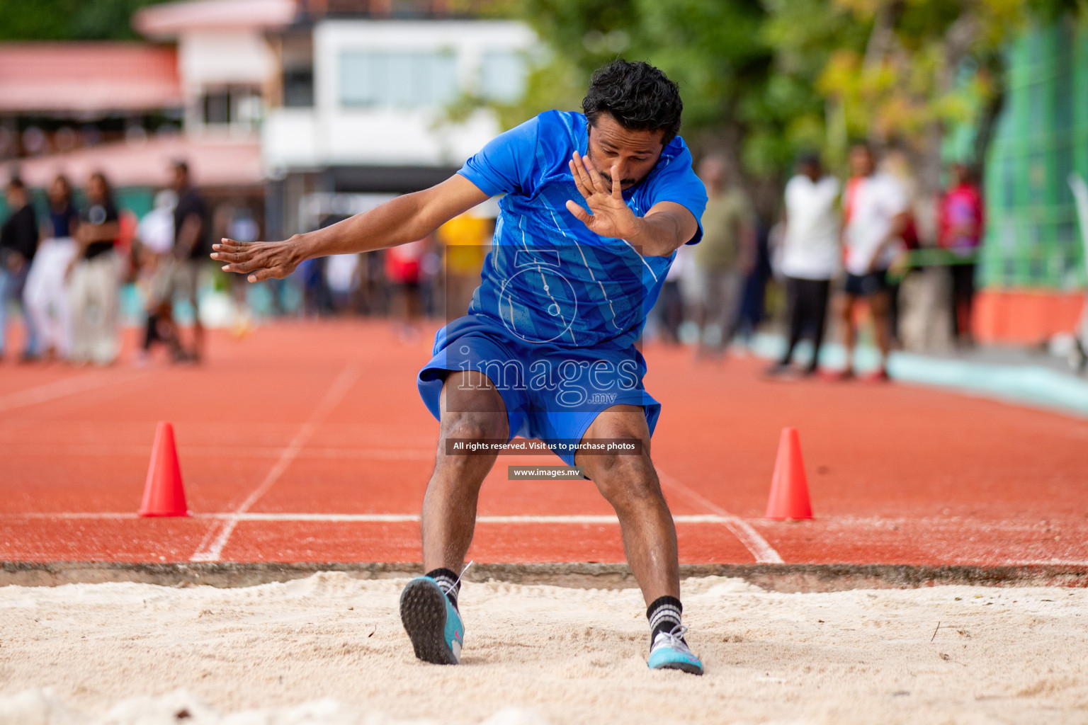 Day 2 of National Athletics Championship 2023 was held in Ekuveni Track at Male', Maldives on Friday, 24th November 2023. Photos: Hassan Simah / images.mv