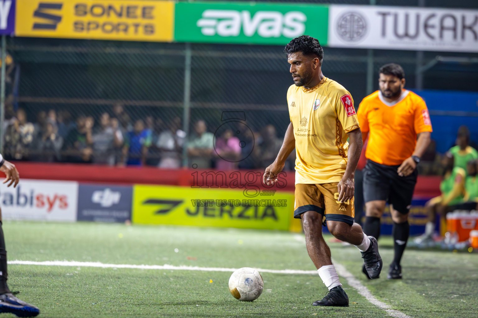 N Holhudhoo vs N Miladhoo in Noonu Atoll Final in Day 24 of Golden Futsal Challenge 2025 was held on Tuesday , 28th January 2025, in Hulhumale', Maldives. Photos: Ismail Thoriq / images.mv