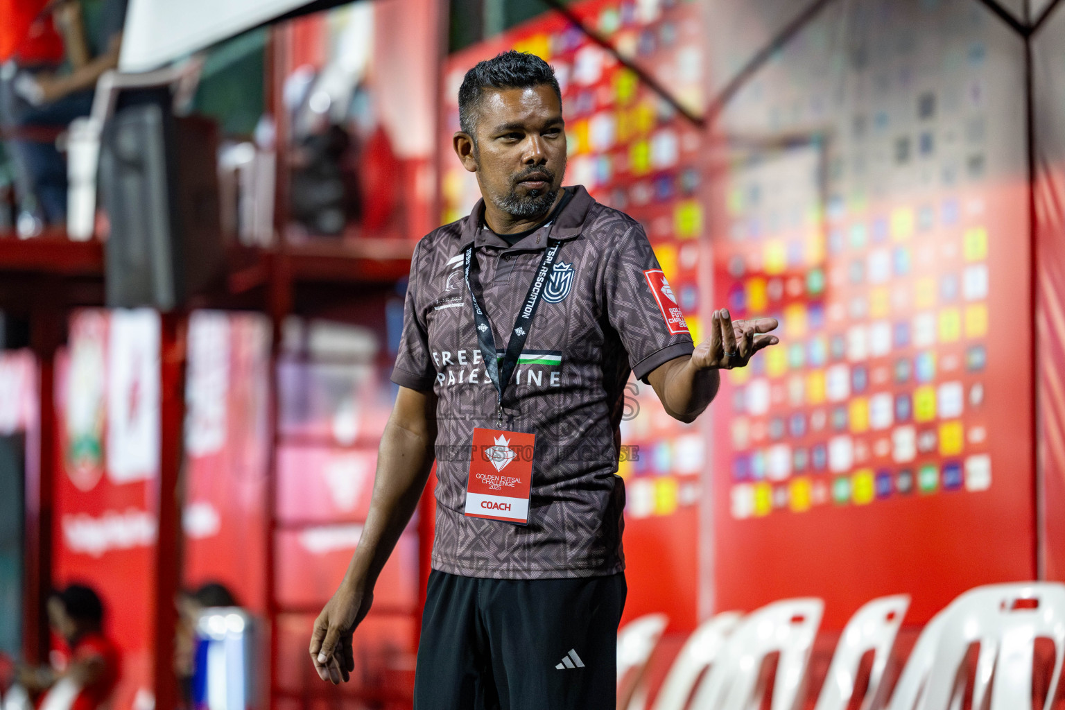 HDh Nolhivaran vs HDh Kumundhoo in Day 13 of Golden Futsal Challenge 2025 was held on Friday, 17th January 2025, in Hulhumale', Maldives 
Photos: Hassan Simah / images.mv