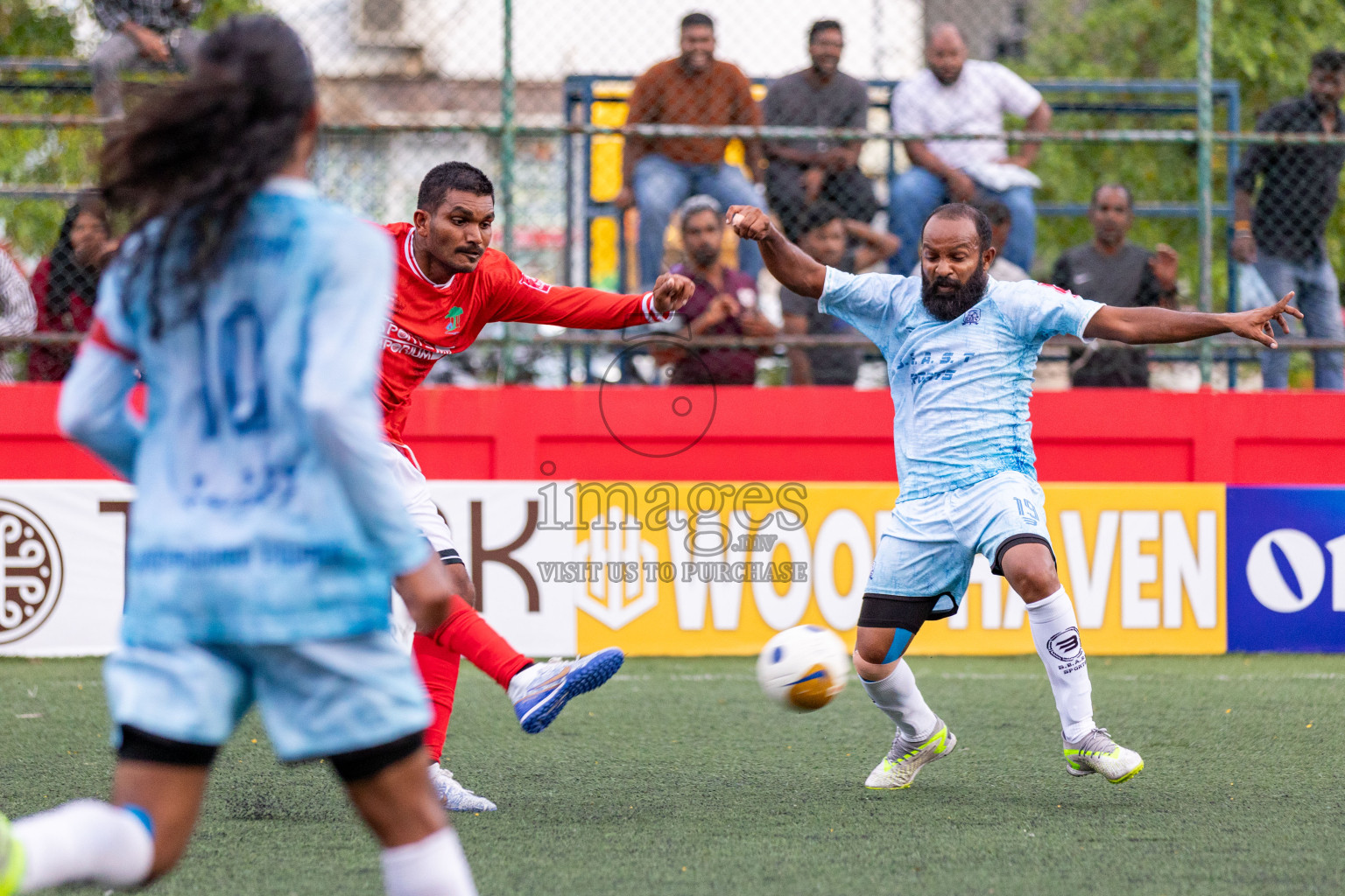 ADh Kunburudhoo VS ADh Dhangethi in Day 6 of Golden Futsal Challenge 2025 on Friday, 6th January 2025, in Hulhumale', Maldives 
Photos: Hassan Simah / images.mv