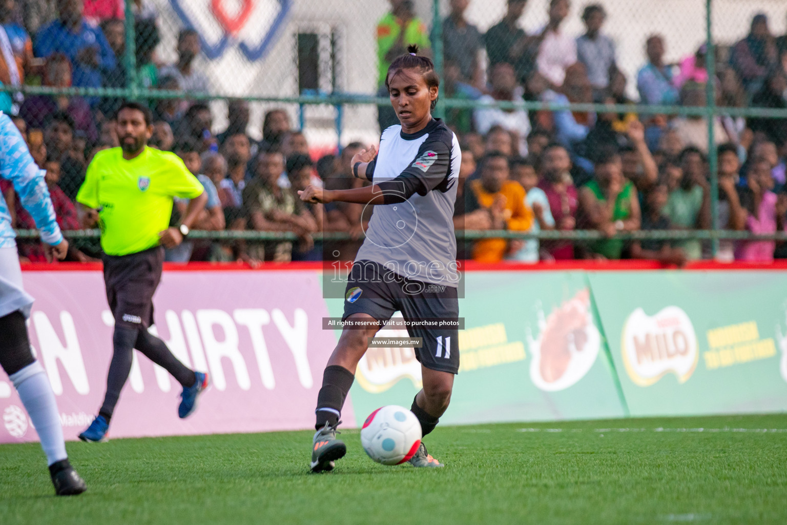 MPL vs DSC in Eighteen Thirty Women's Futsal Fiesta 2022 was held in Hulhumale', Maldives on Monday, 17th October 2022. Photos: Hassan Simah, Mohamed Mahfooz Moosa / images.mv