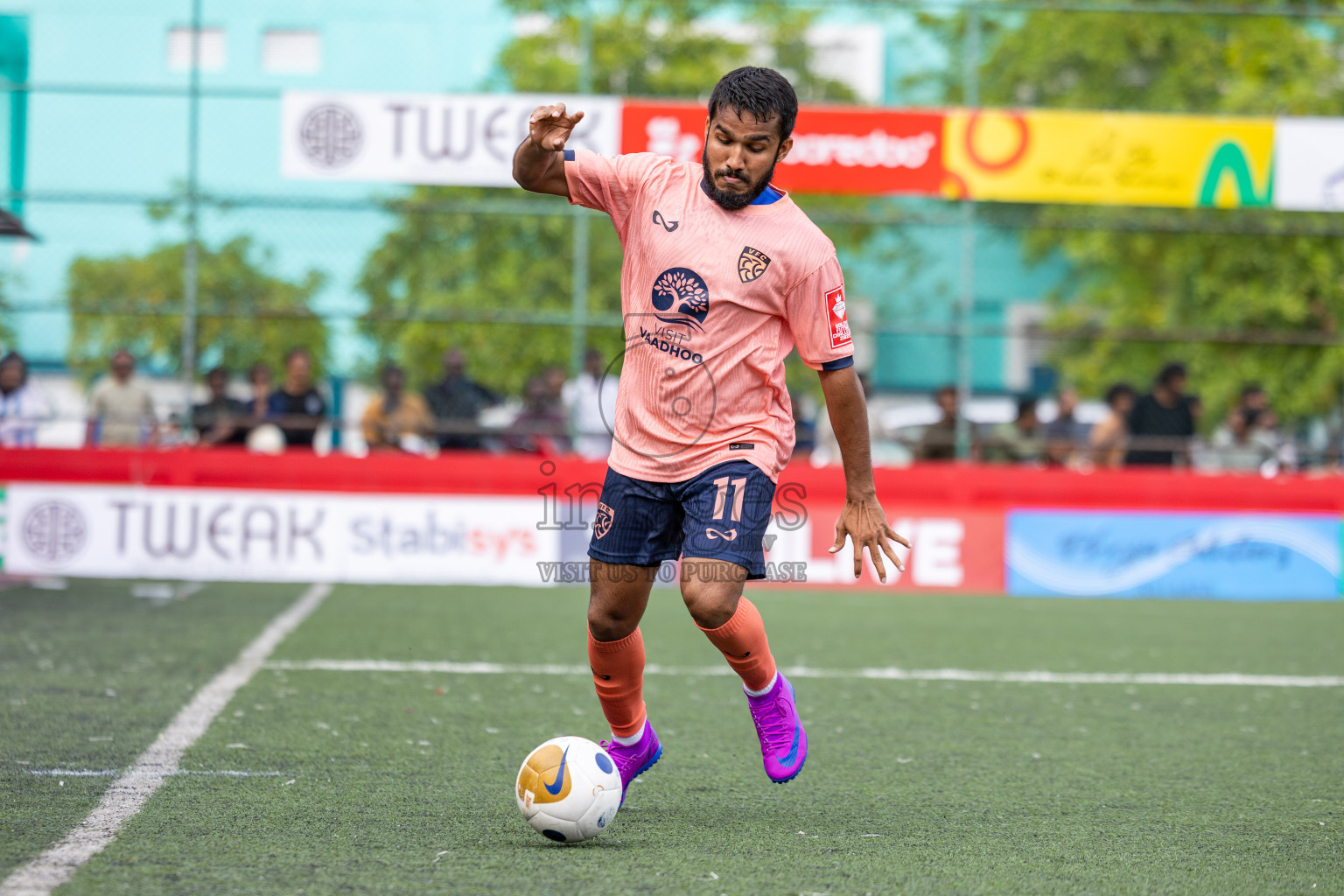 GDh Vaadhoo vs GDh Gadhdhoo in Day 12 of Golden Futsal Challenge 2025 was held on Thursday, 16th January 2025, in Hulhumale', Maldives Photos: Ismail Thoriq / images.mv