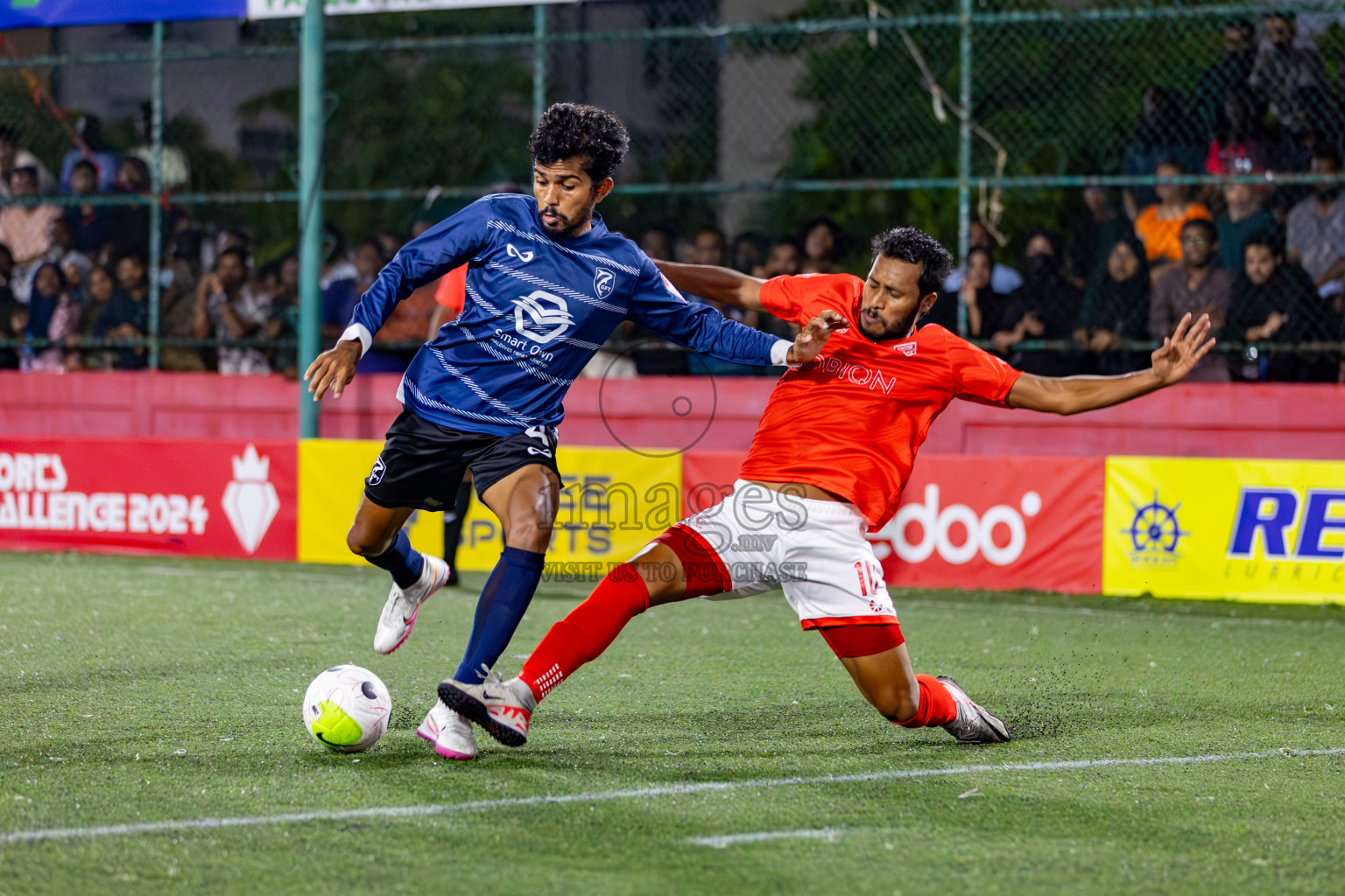 K. Gaafaru VS B. Eydhafushi on Day 36 of Golden Futsal Challenge 2024 was held on Wednesday, 21st February 2024, in Hulhumale', Maldives 
Photos: Hassan Simah/ images.mv