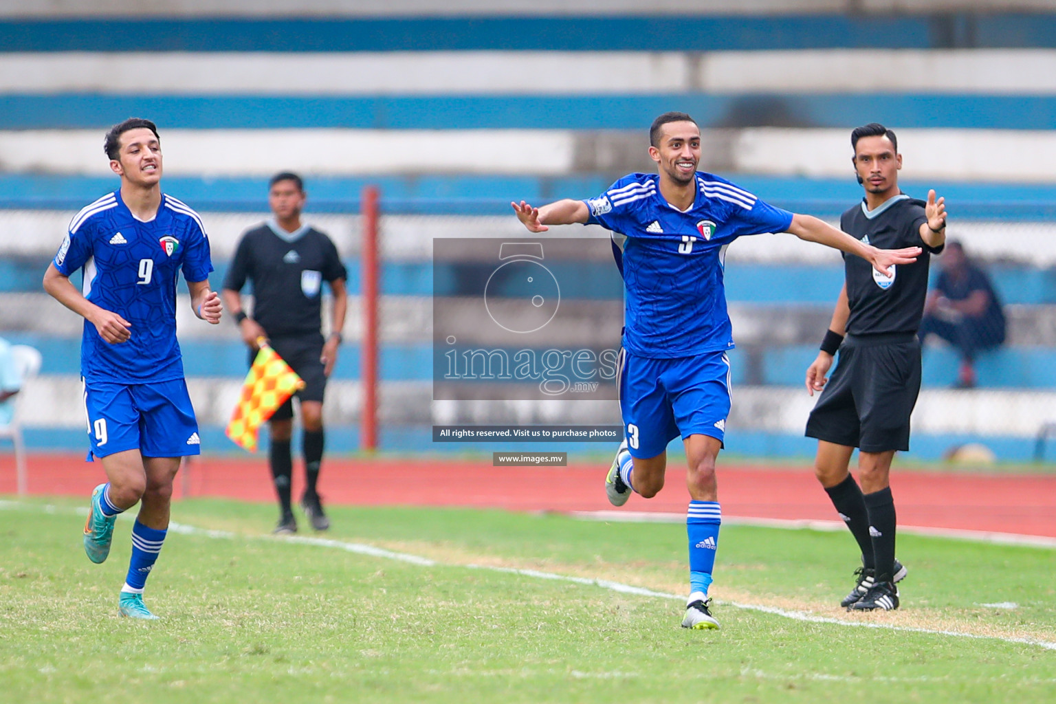 Kuwait vs Bangladesh in the Semi-final of SAFF Championship 2023 held in Sree Kanteerava Stadium, Bengaluru, India, on Saturday, 1st July 2023. Photos: Nausham Waheed, Hassan Simah / images.mv