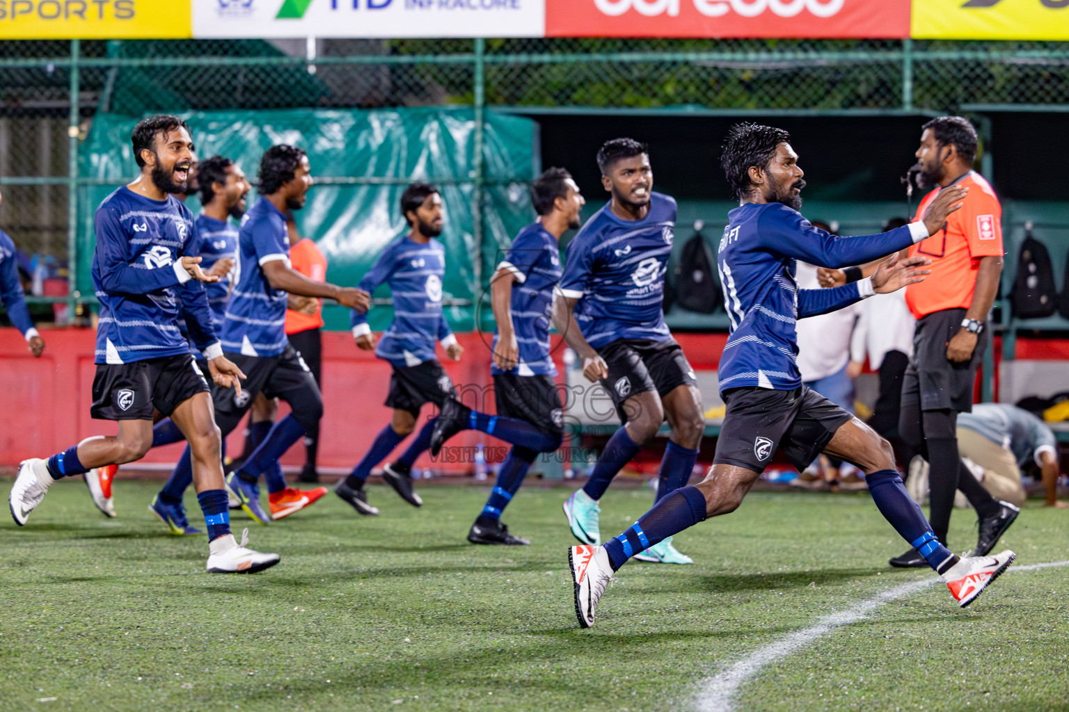 K. Gaafaru VS Dhadimagu in Round of 16 on Day 40 of Golden Futsal Challenge 2024 which was held on Tuesday, 27th February 2024, in Hulhumale', Maldives Photos: Hassan Simah / images.mv